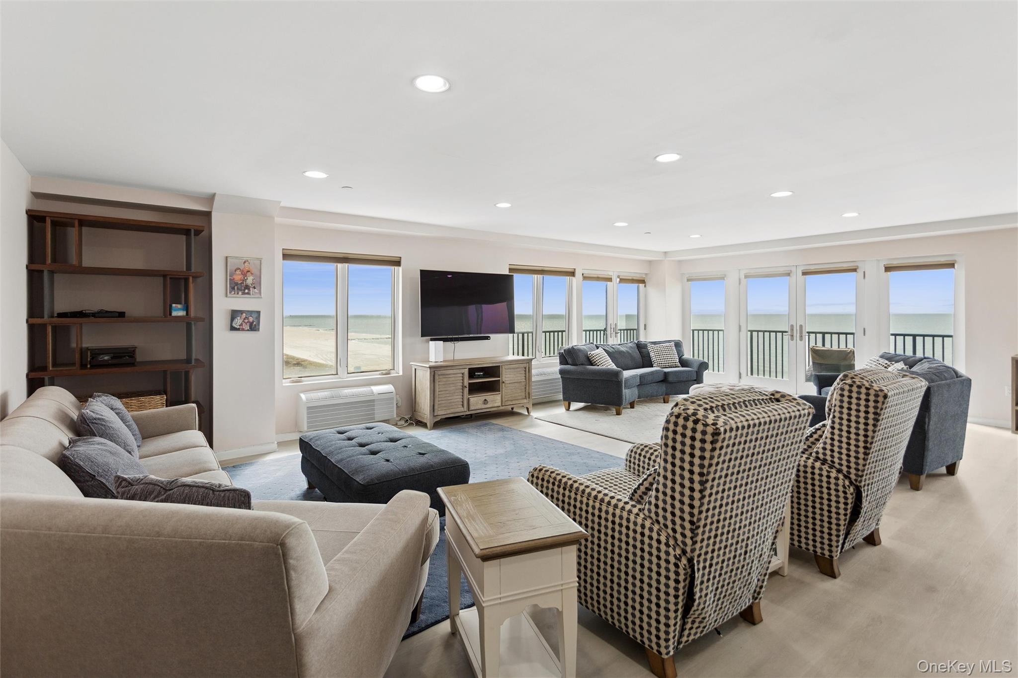 260 W Broadway, Unit 7A photo 6
