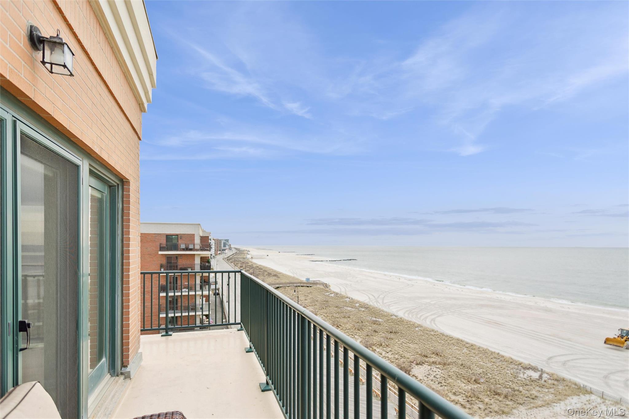 260 W Broadway, Unit 7A photo 3