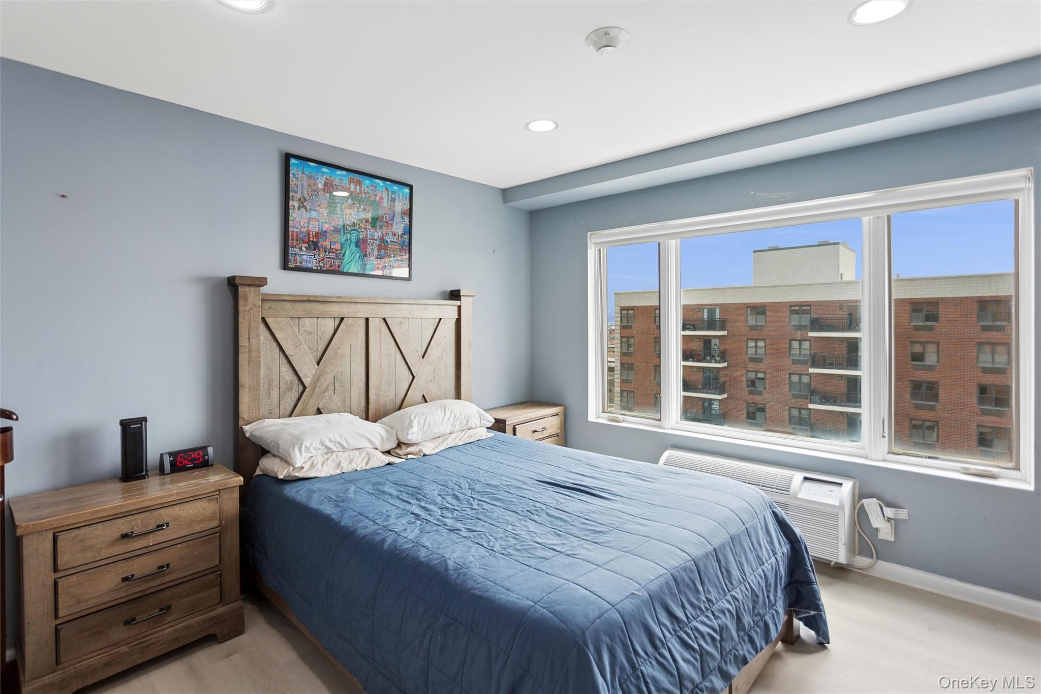 260 W Broadway, Unit 7A photo 14