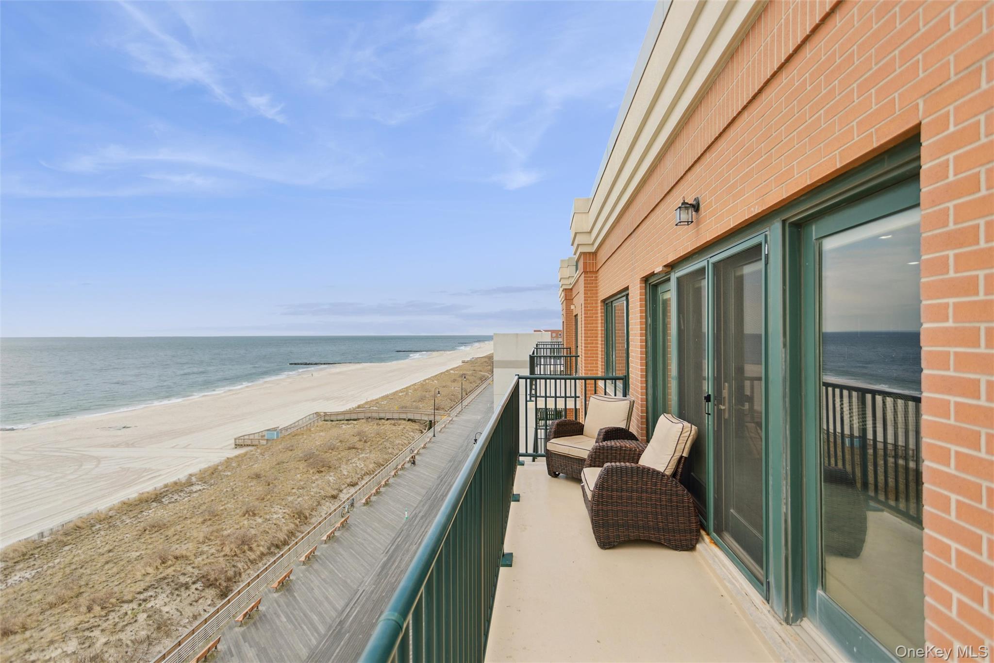 260 W Broadway, Unit 7A photo 2