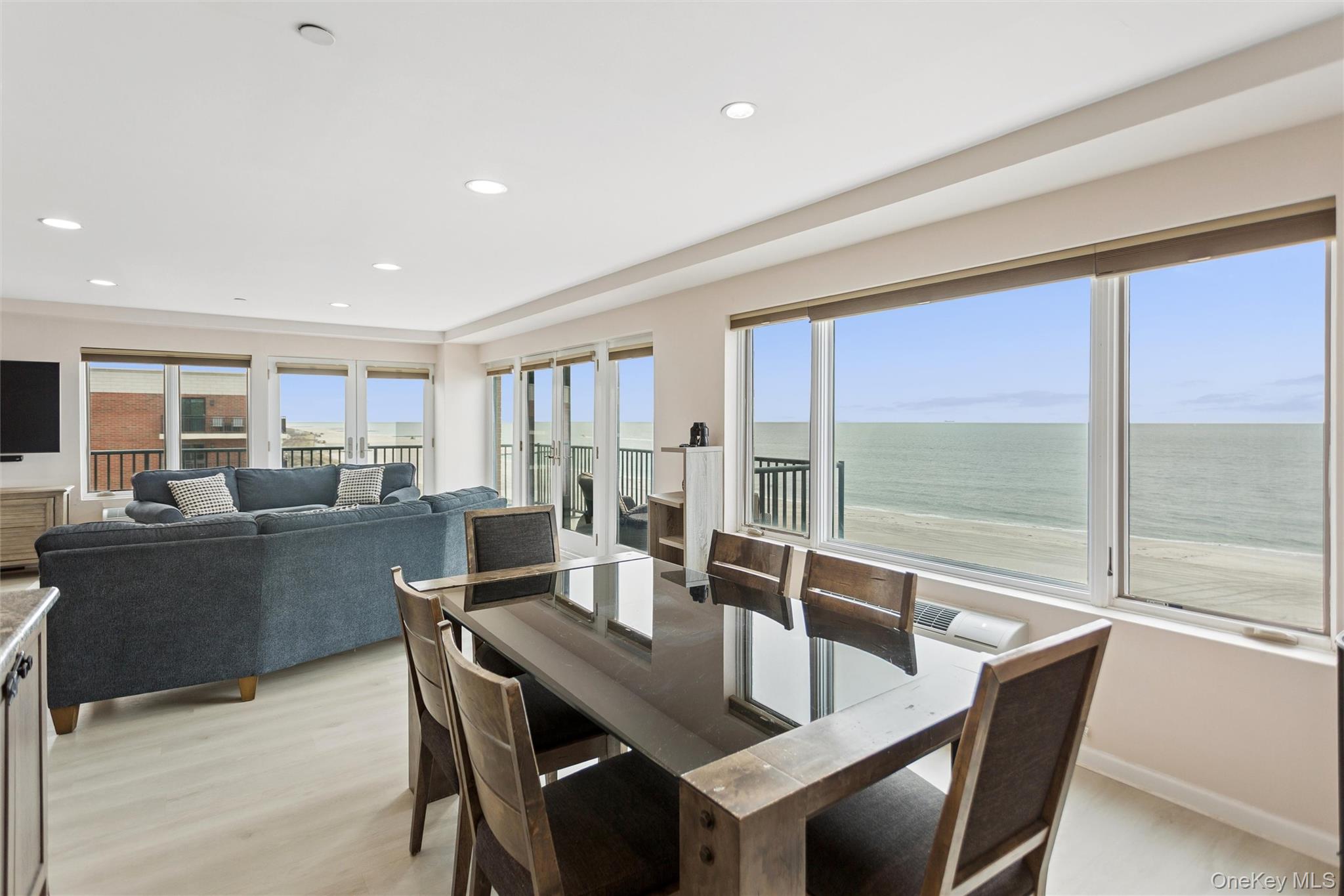 260 W Broadway, Unit 7A photo 13
