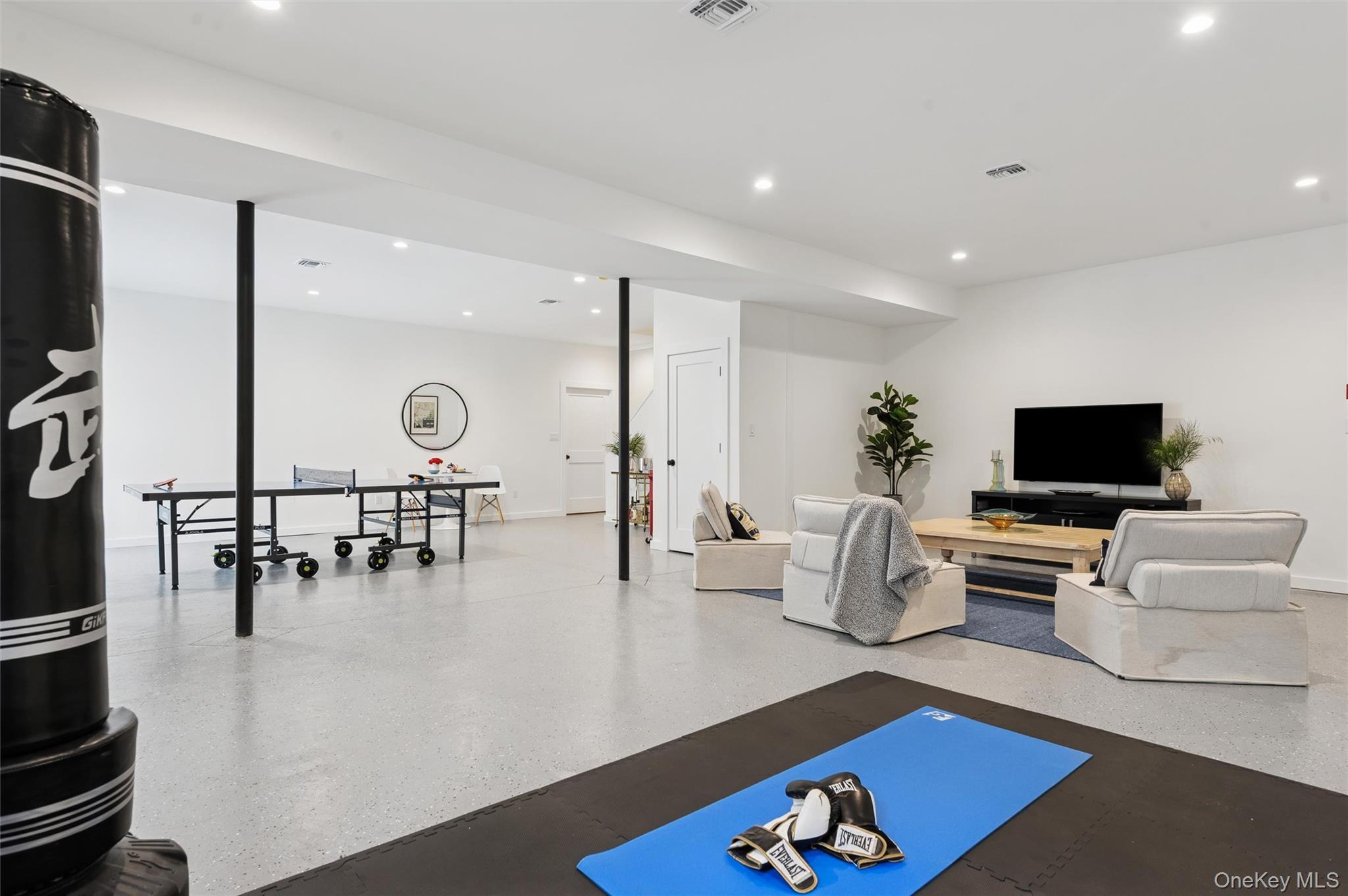 57 Newtown Road – For Rent photo 16