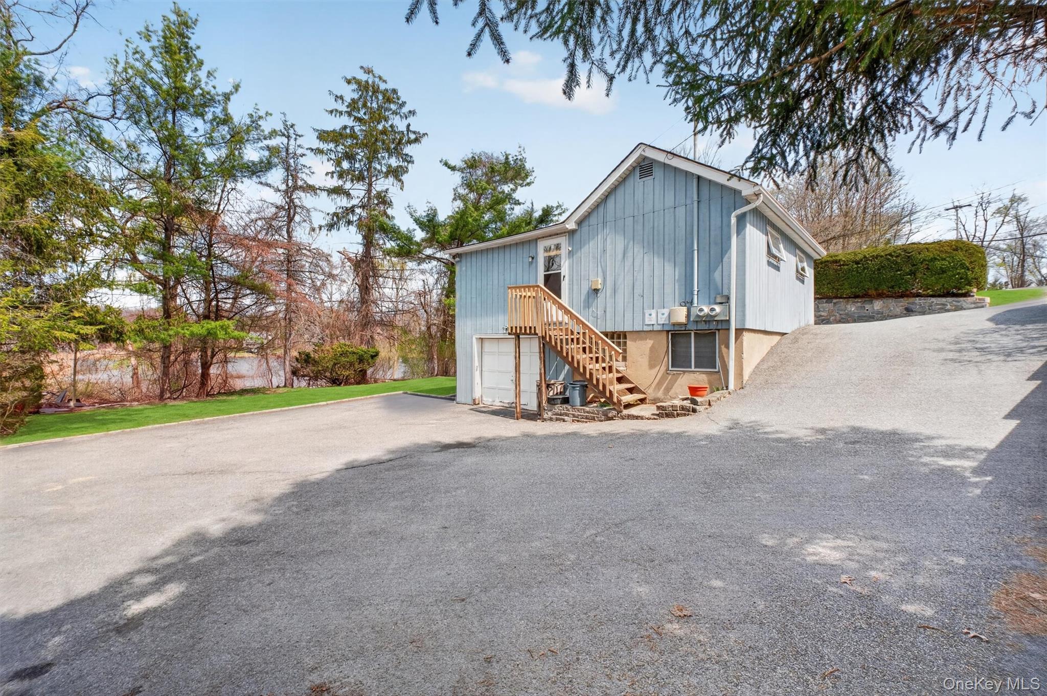 8-10 Towners Road, Unit 8 photo 18