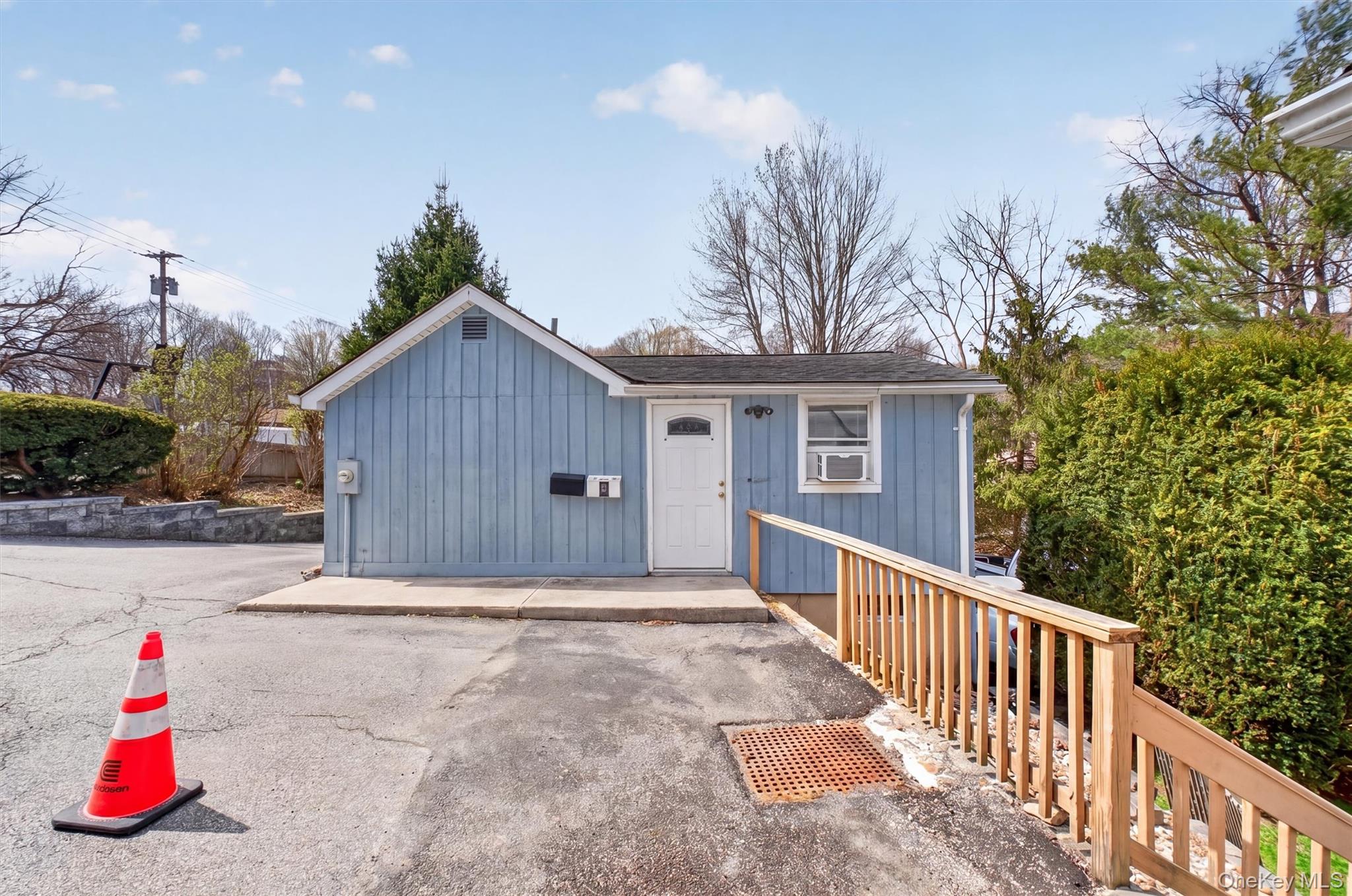 8-10 Towners Road, Unit 8 photo 16