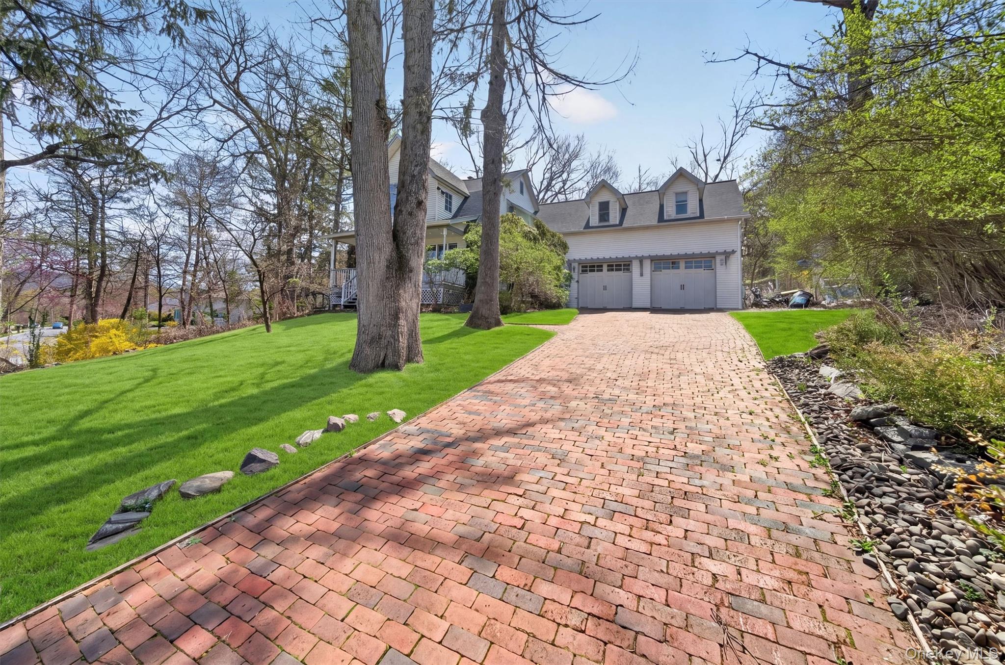 69 Edgewood Drive – For Sale photo 4