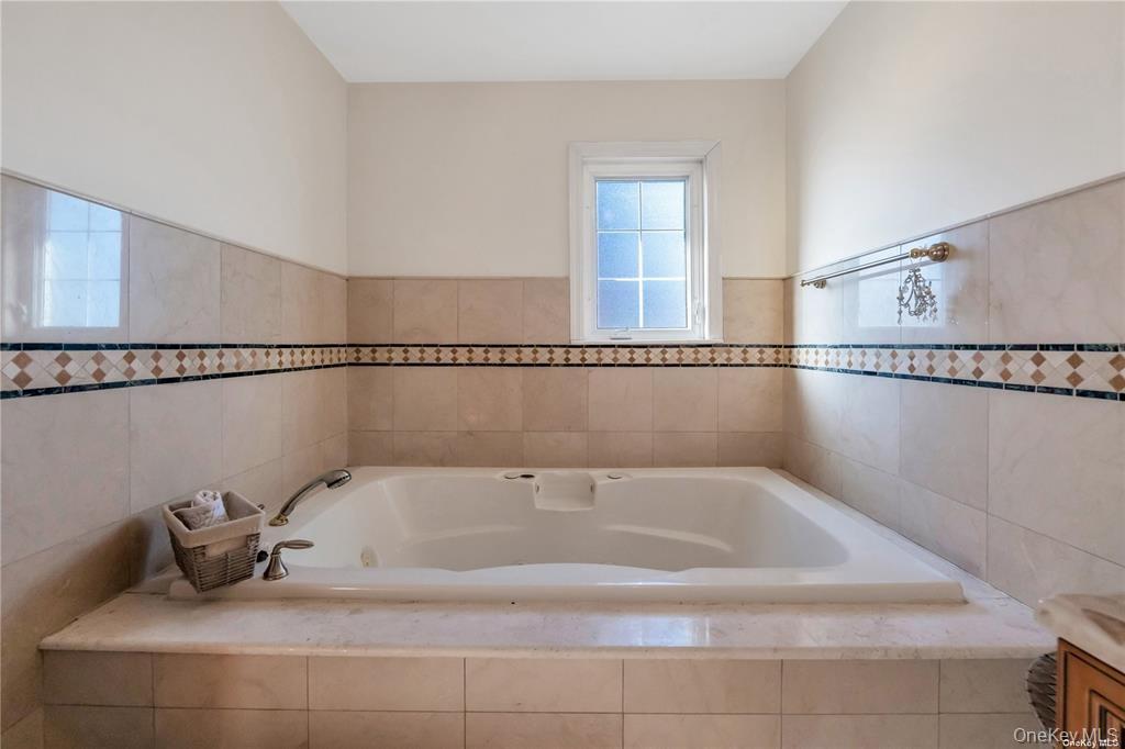 50-43 192nd Street – For Sale photo 25