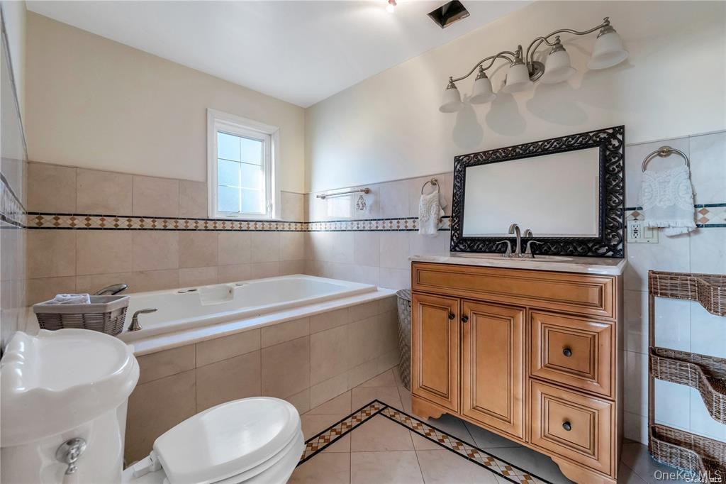 50-43 192nd Street – For Sale photo 24