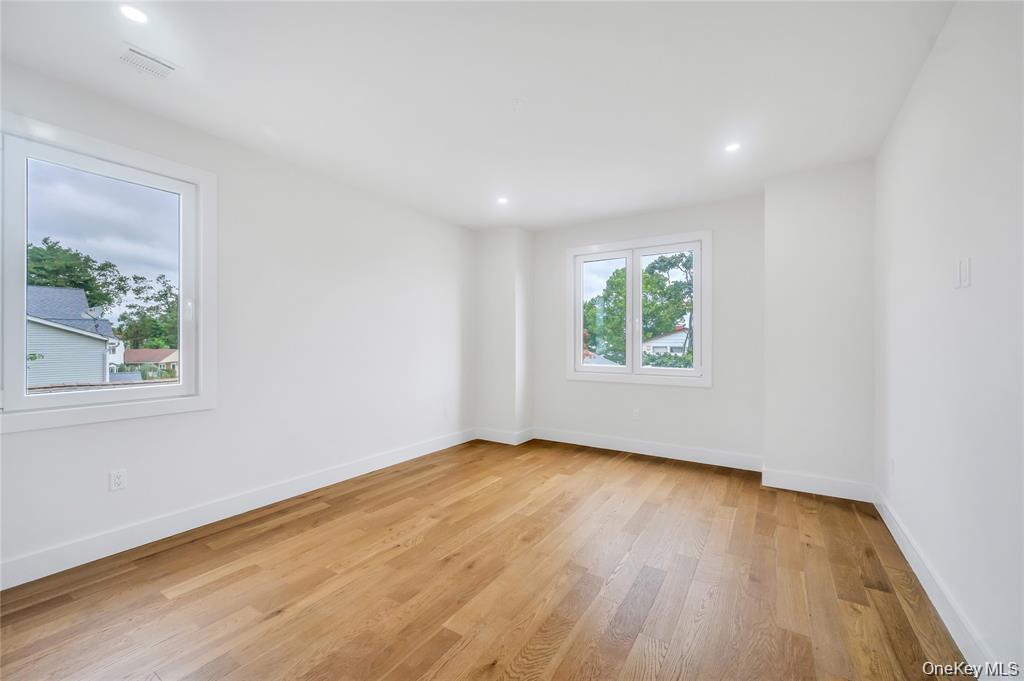 2571 Alder Avenue – For Sale photo 10