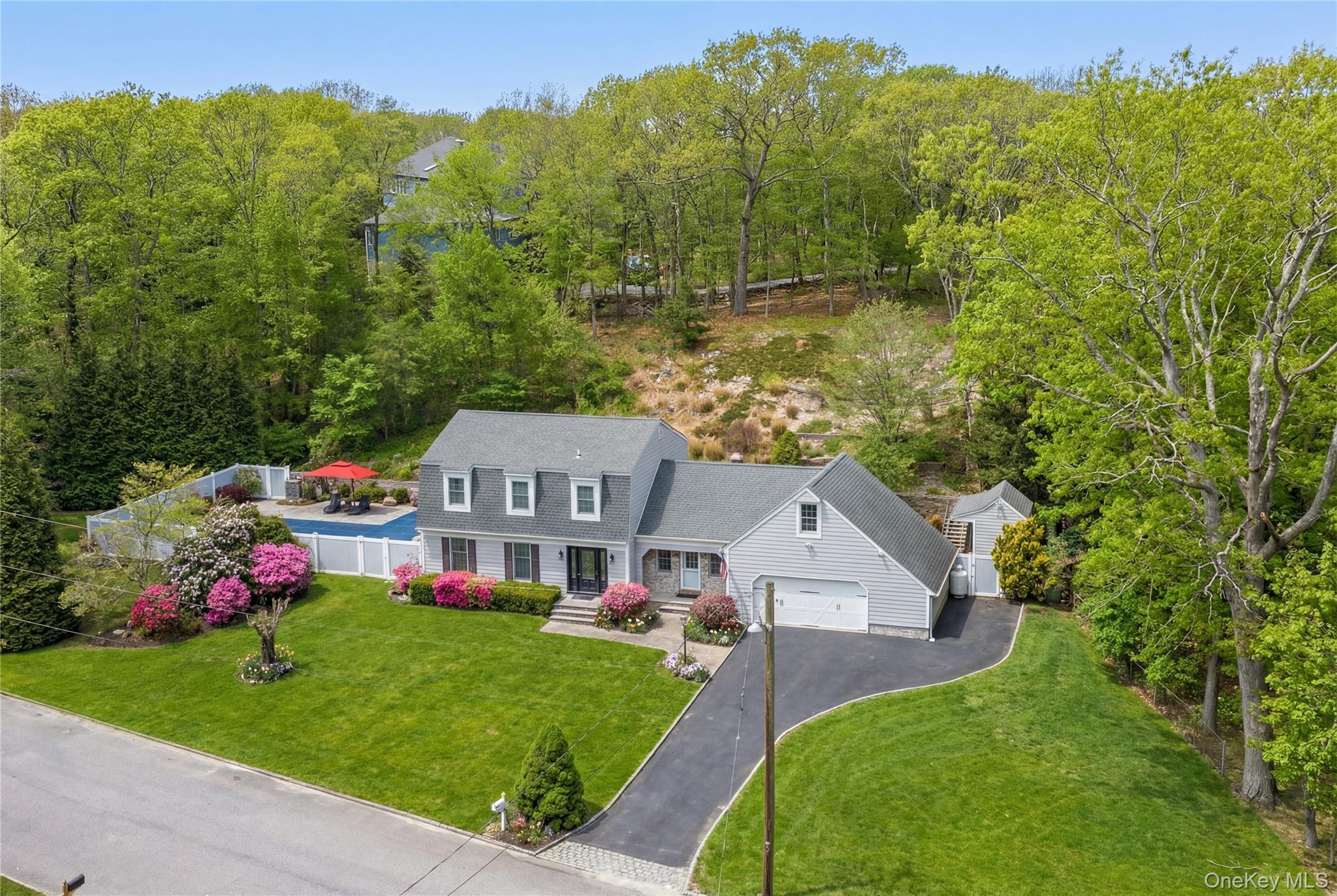 59 Linda Lane W – For Sale photo 3