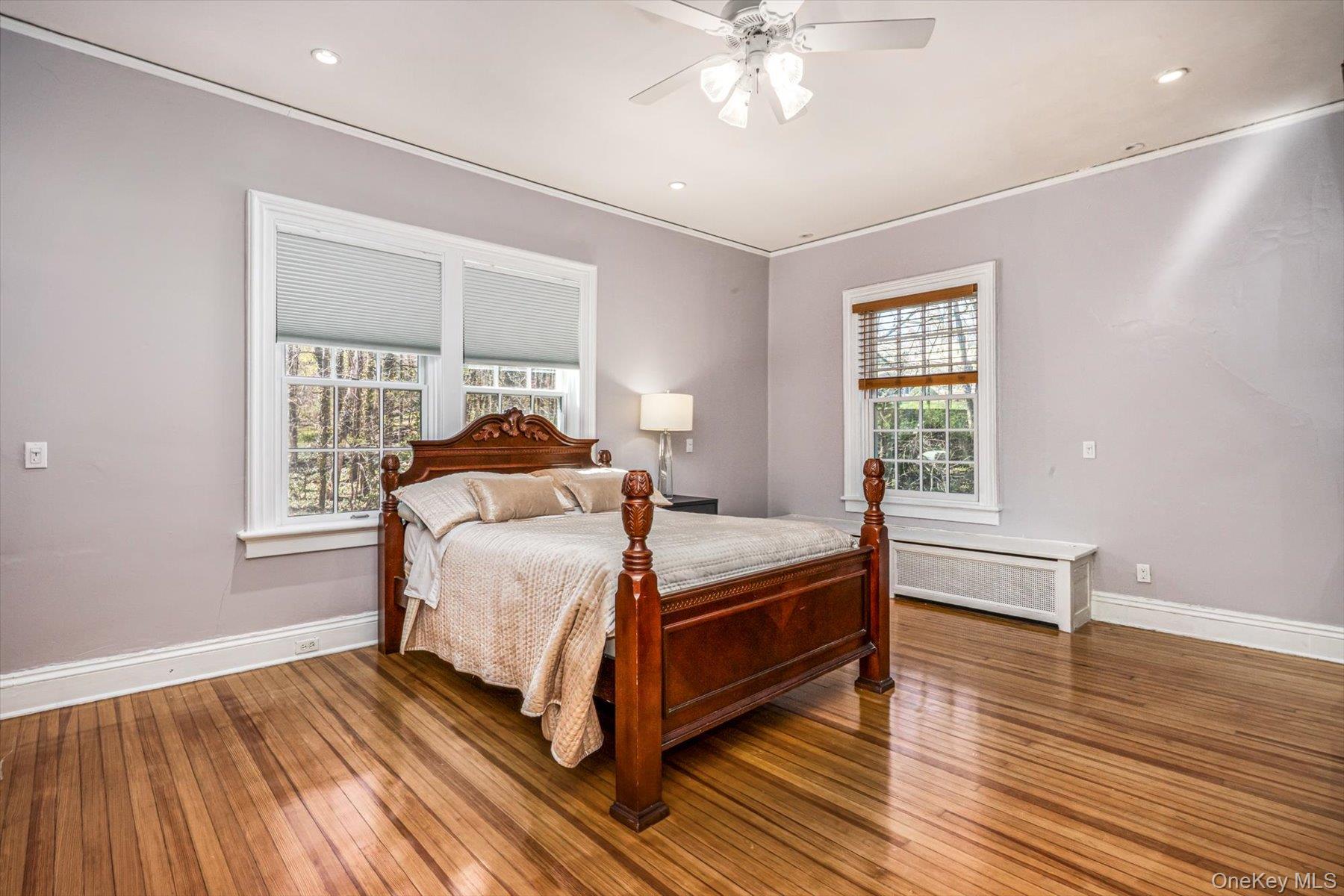 365 E Shore Road – For Sale photo 31
