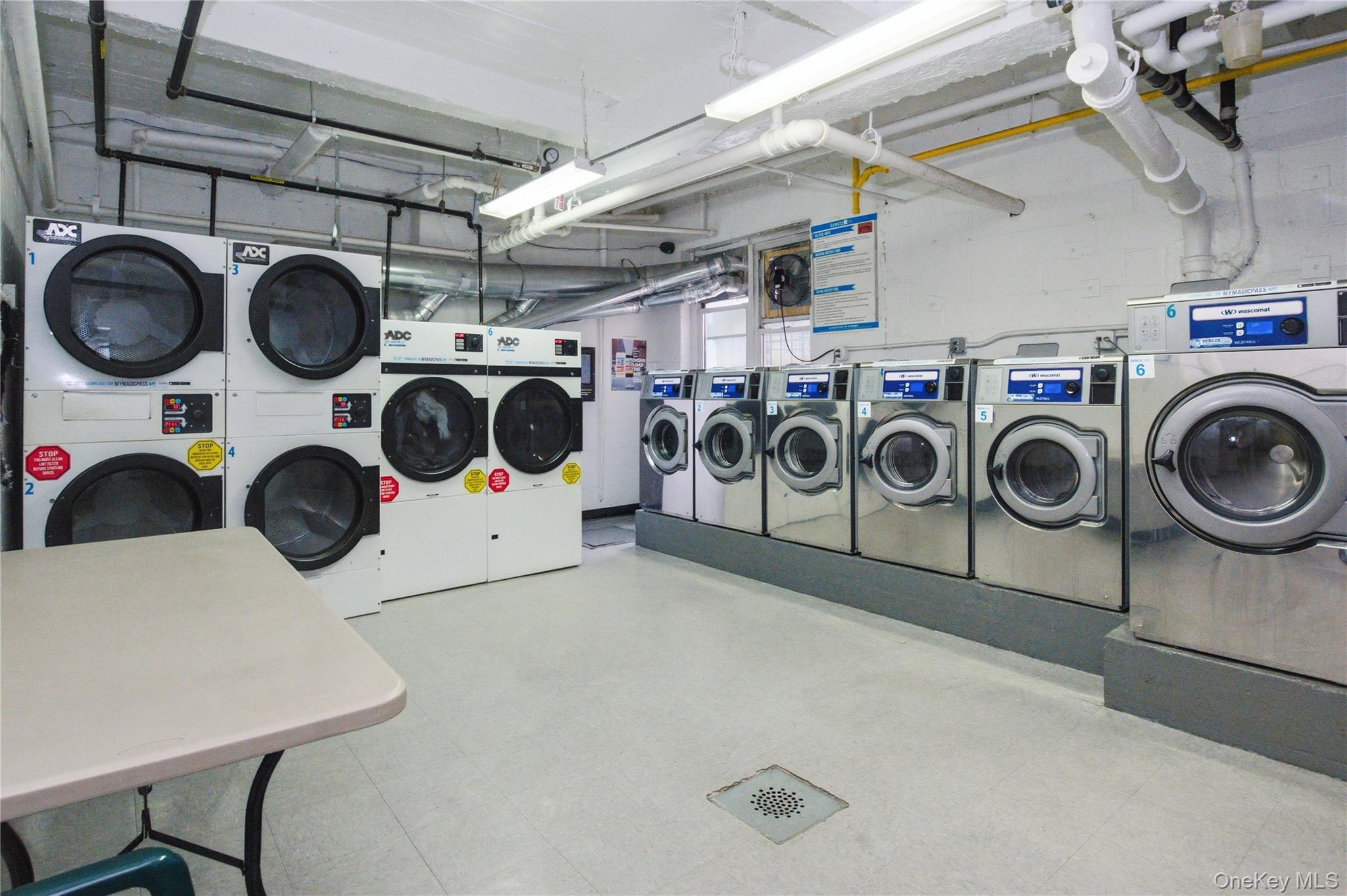 2385 Barker Avenue, Unit 6S photo 14