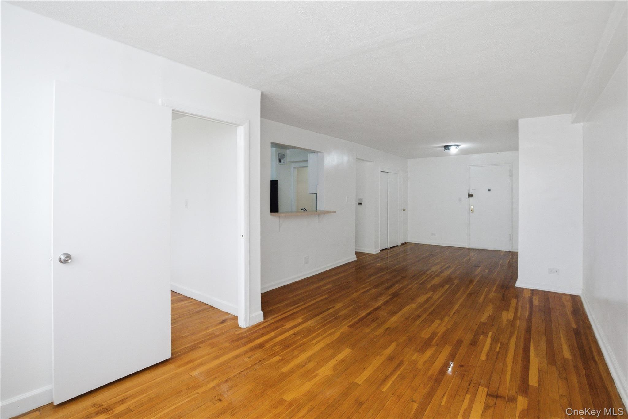 2385 Barker Avenue, Unit 6S photo 5