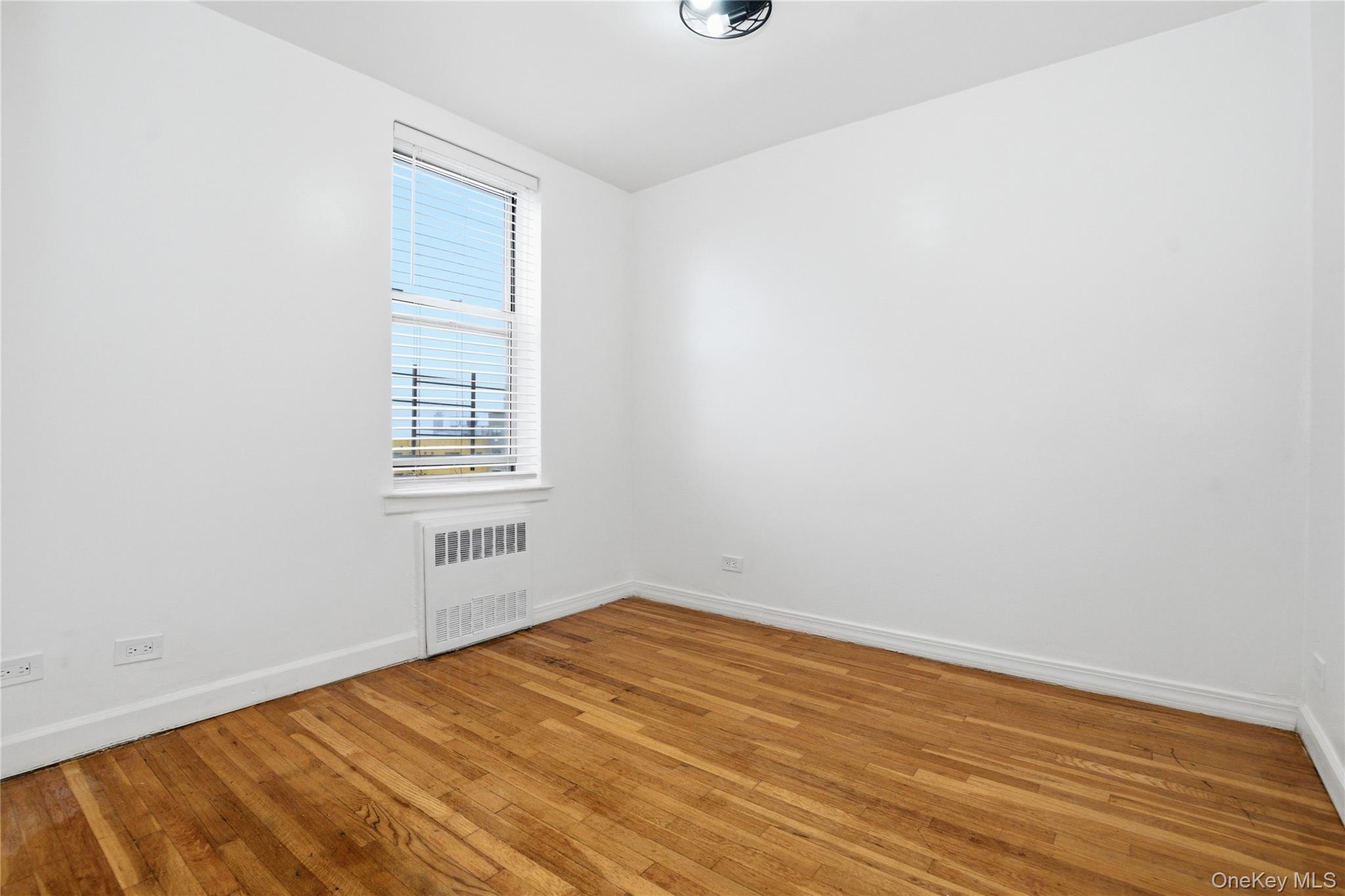 2385 Barker Avenue, Unit 6S photo 7
