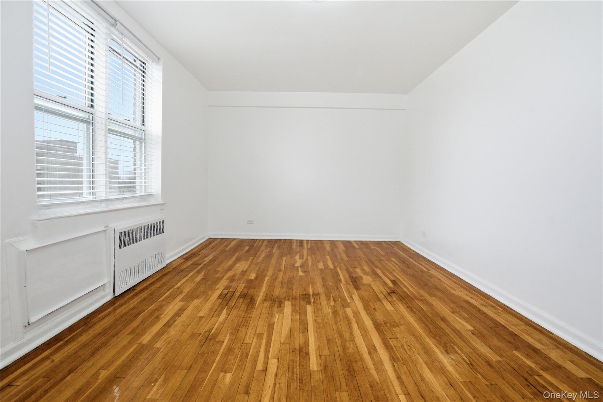 2385 Barker Avenue, Unit 6S photo 8