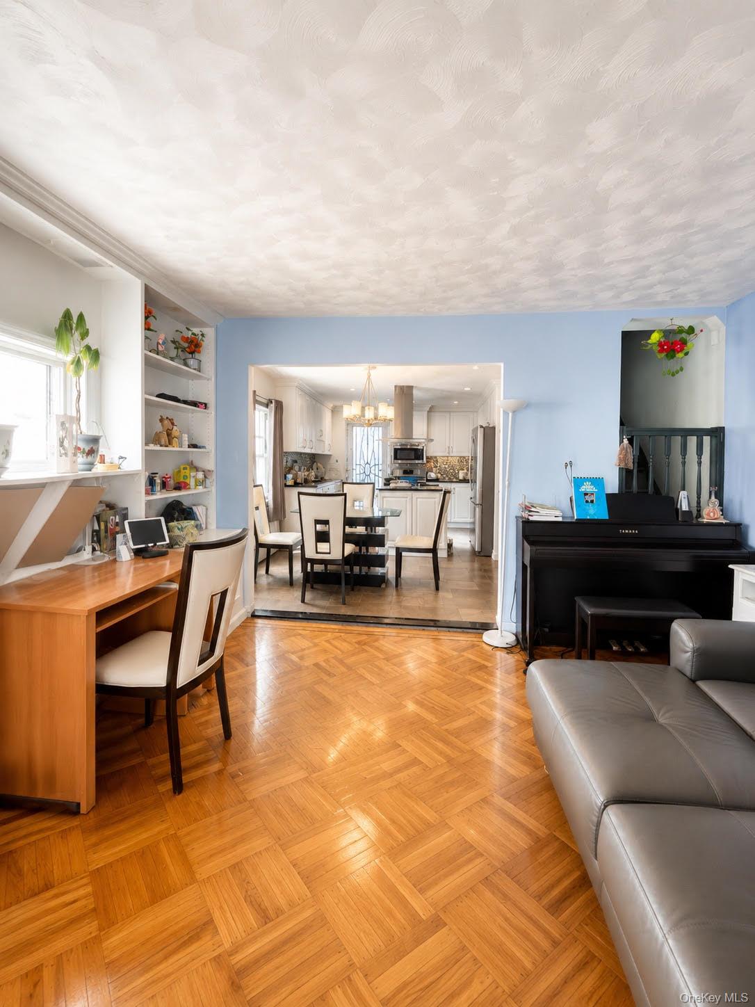 202-13 33rd Avenue – For Sale photo 8