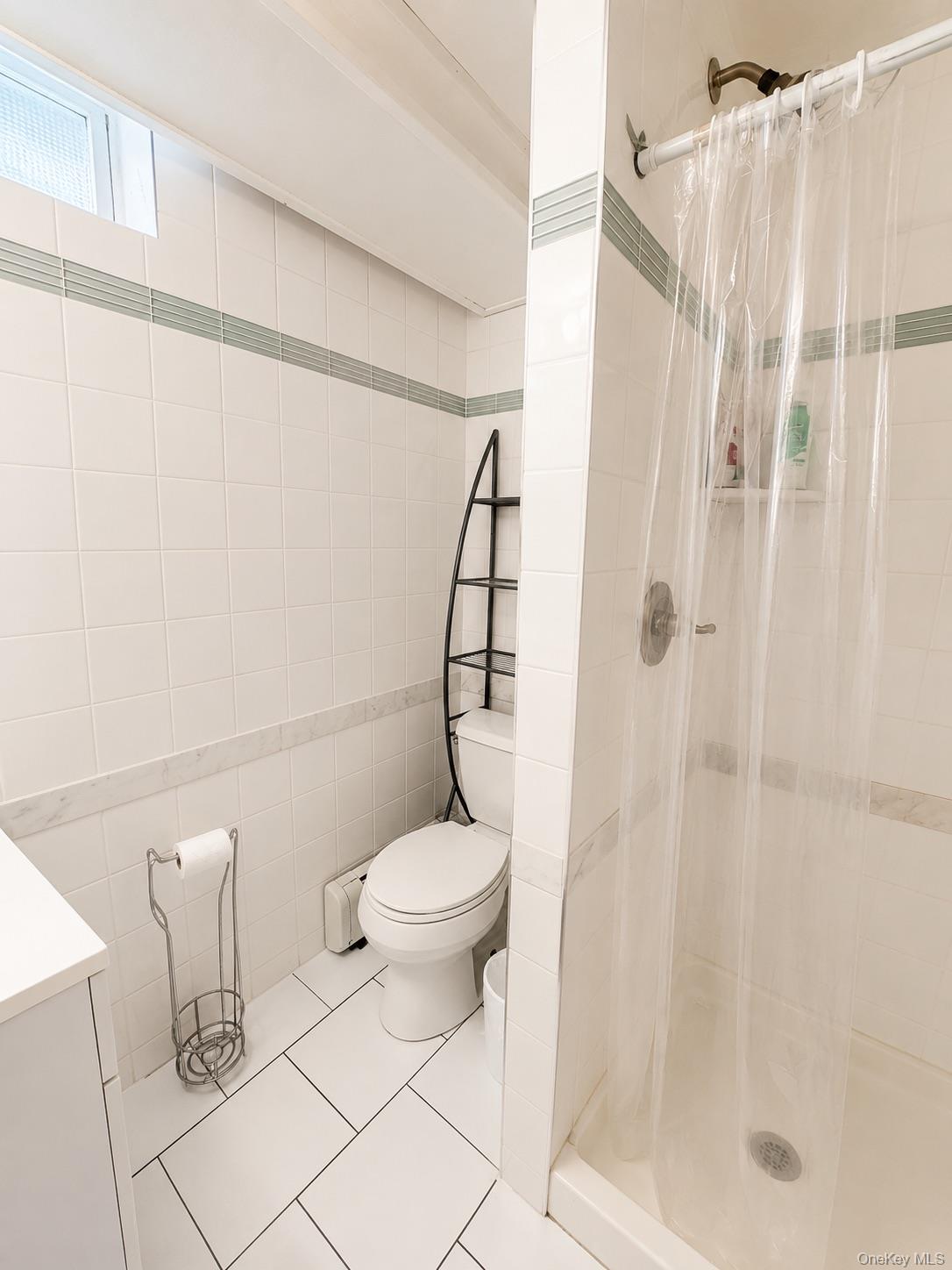 202-13 33rd Avenue – For Sale photo 15