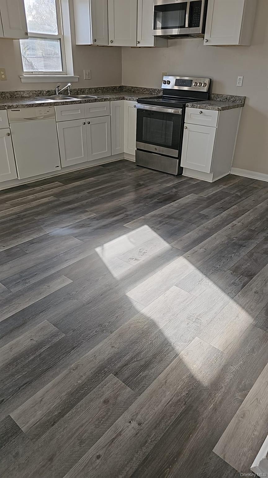 109 Caesar Lane, Unit East photo 4