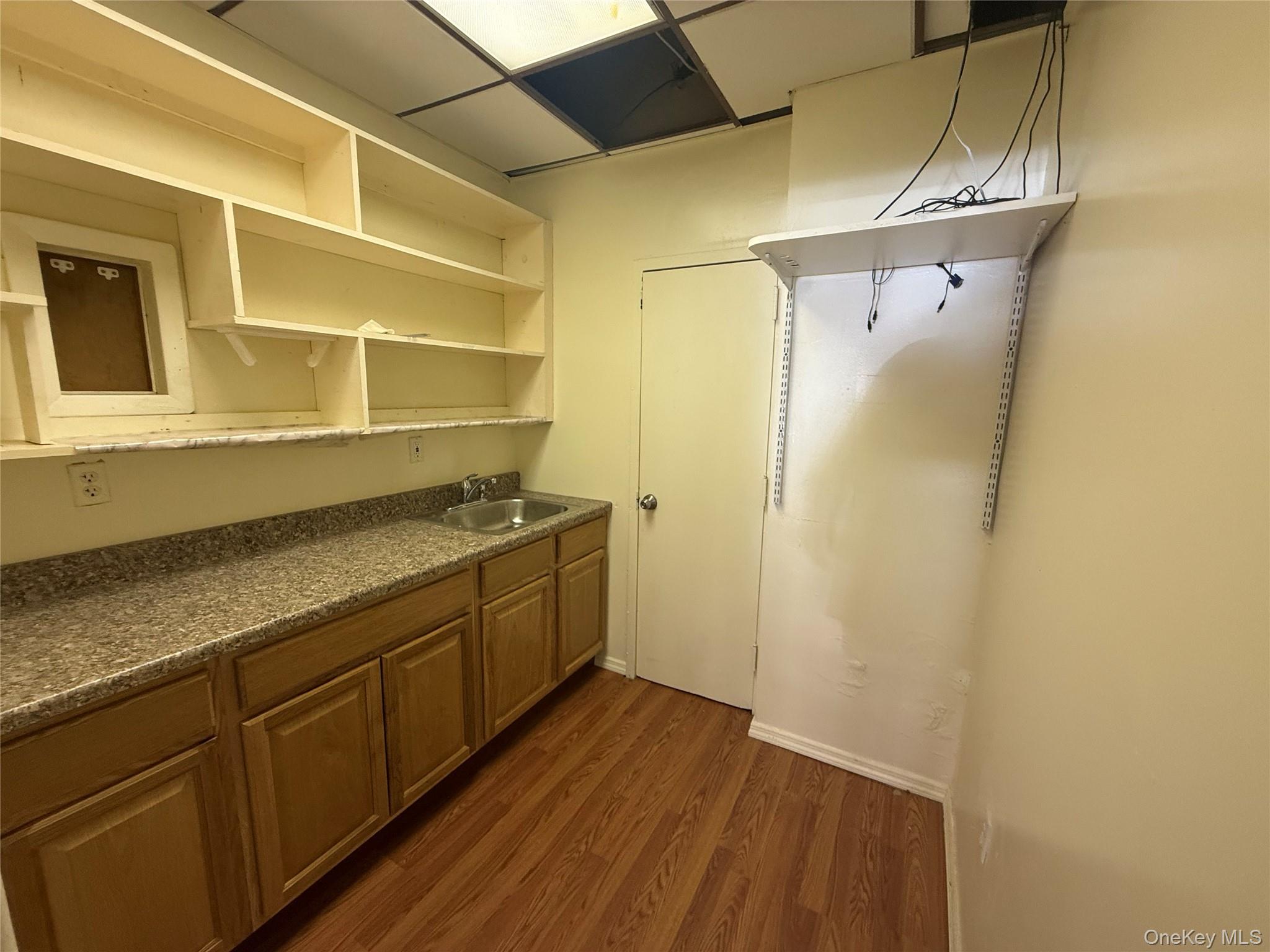 10522 Jamaica Avenue – For Rent photo 4