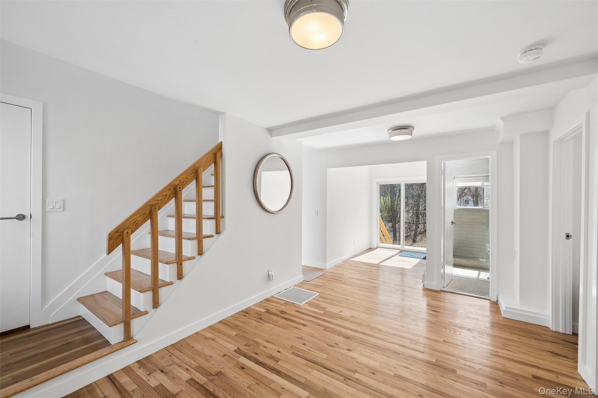 14 Old Trail Road – For Rent photo 11