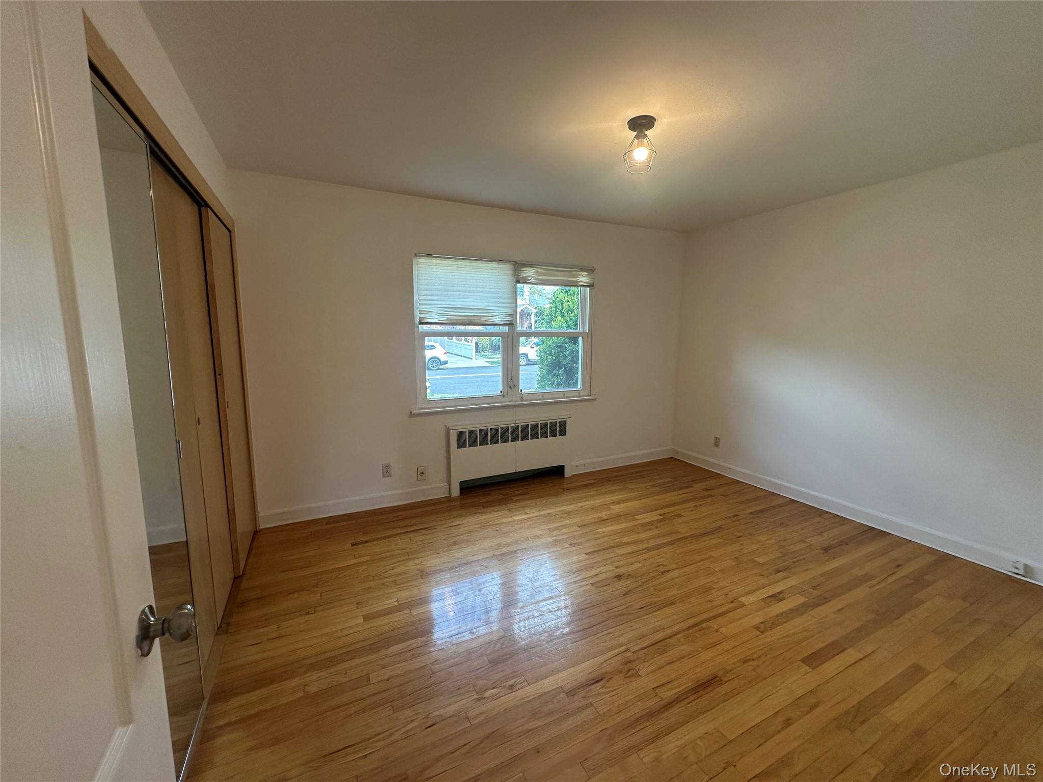 151-26 20 Avenue – For Sale photo 12