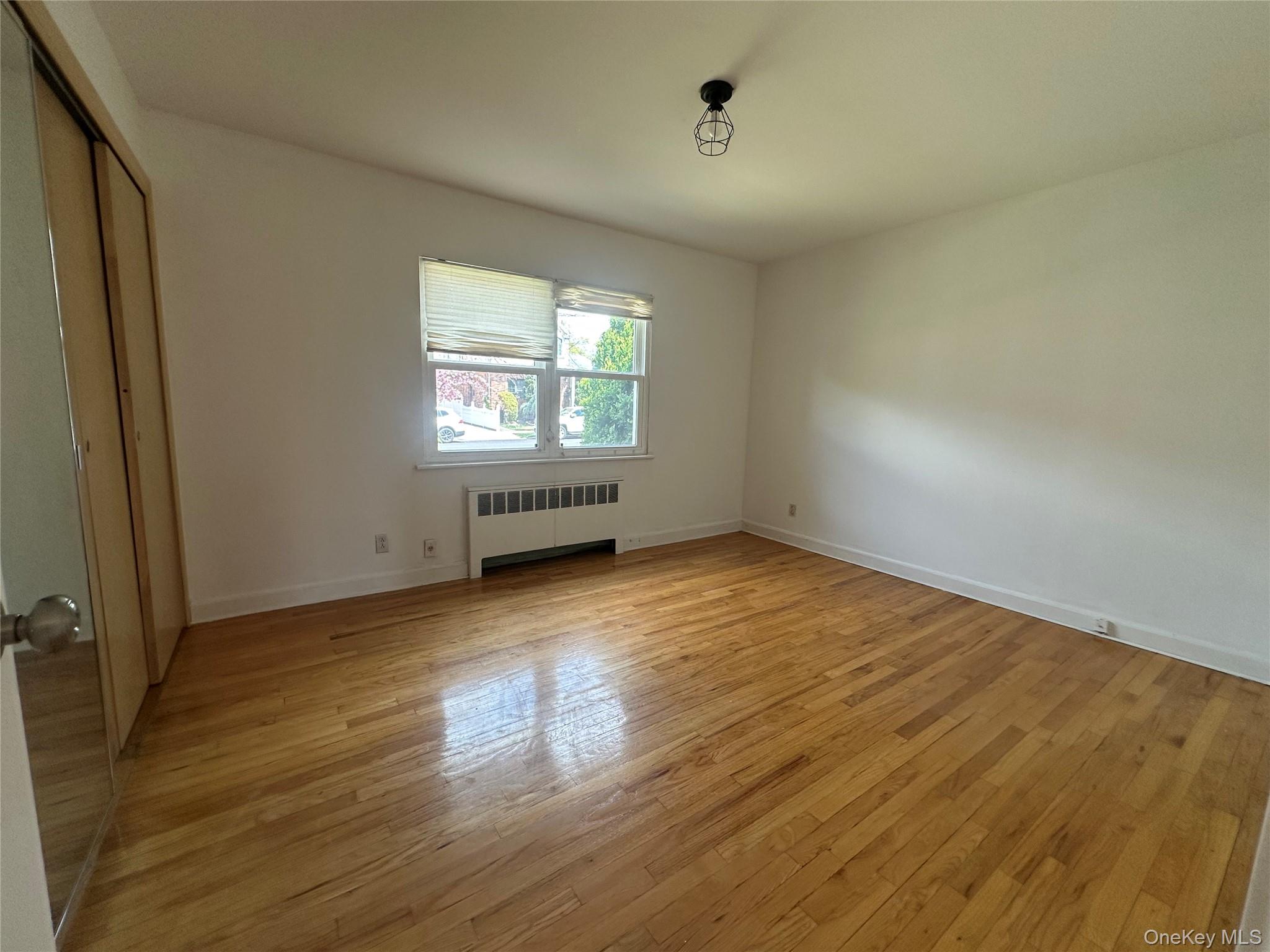 151-26 20 Avenue – For Sale photo 10