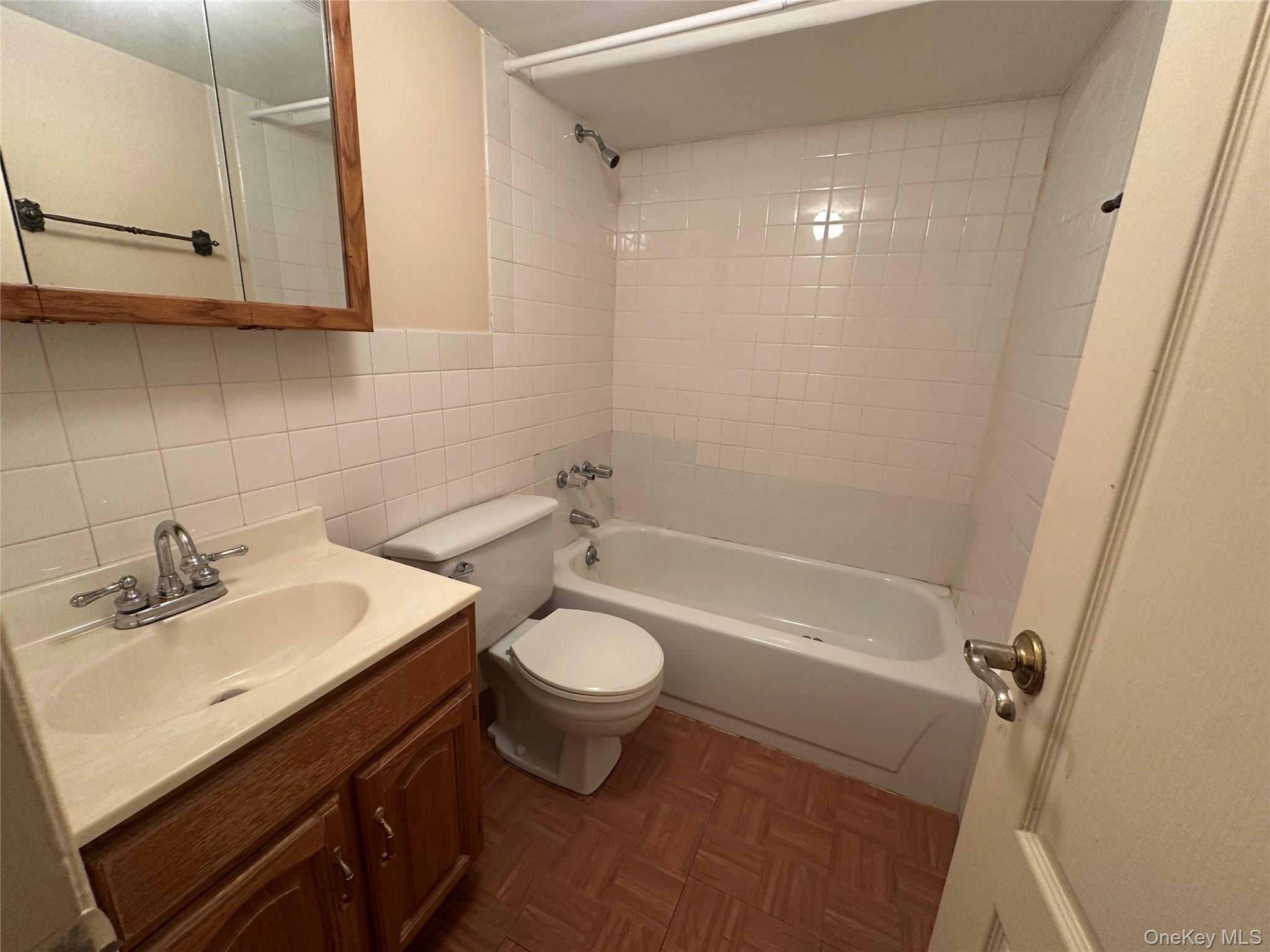 151-26 20 Avenue – For Sale photo 25