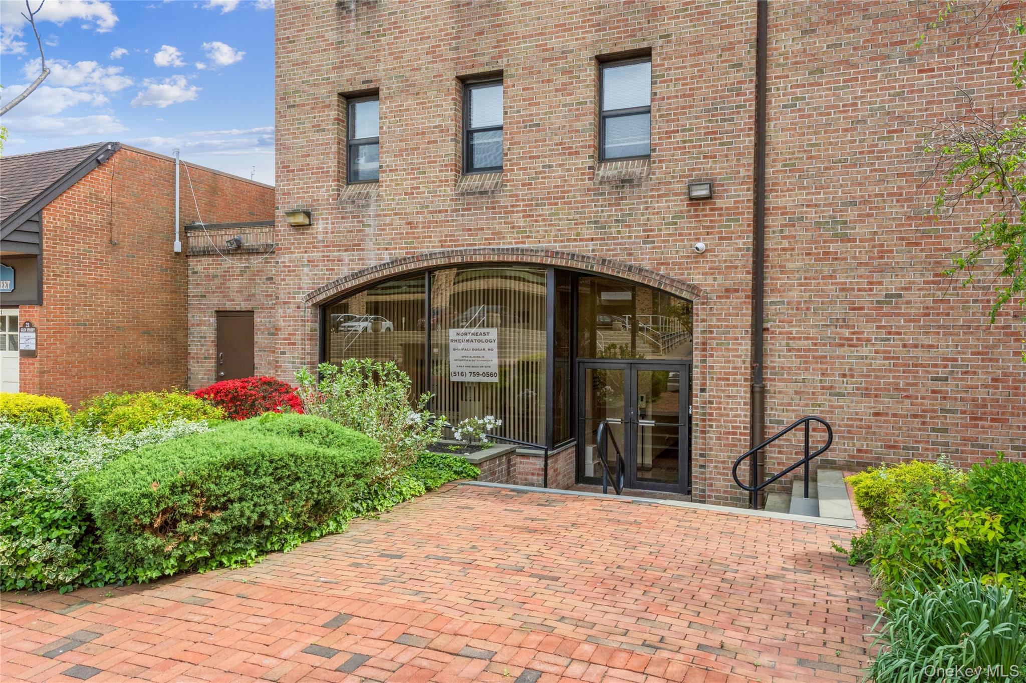 15 1/2 Glen Street, Unit 205 photo 10