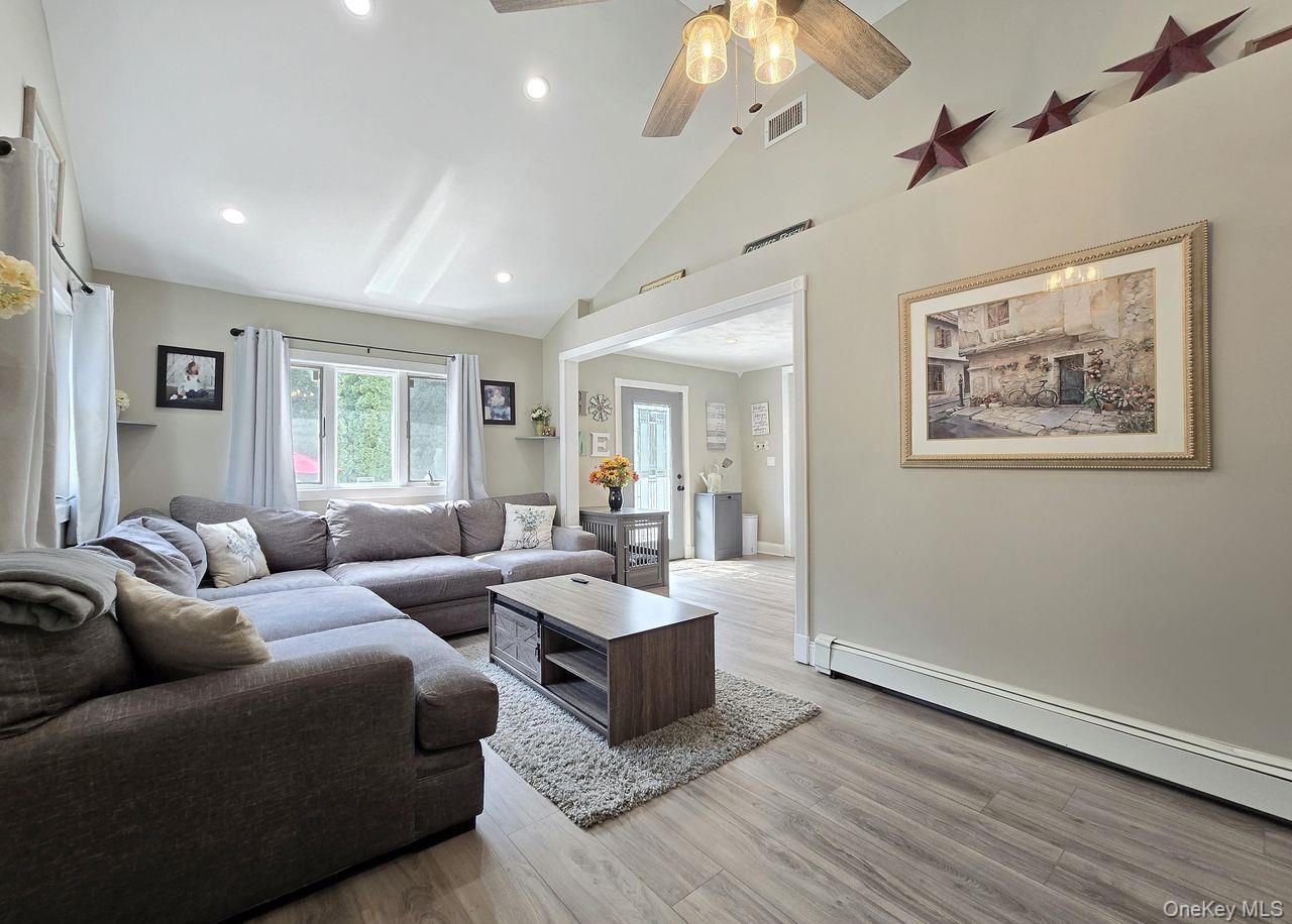 22 Clifford Drive – For Sale photo 10