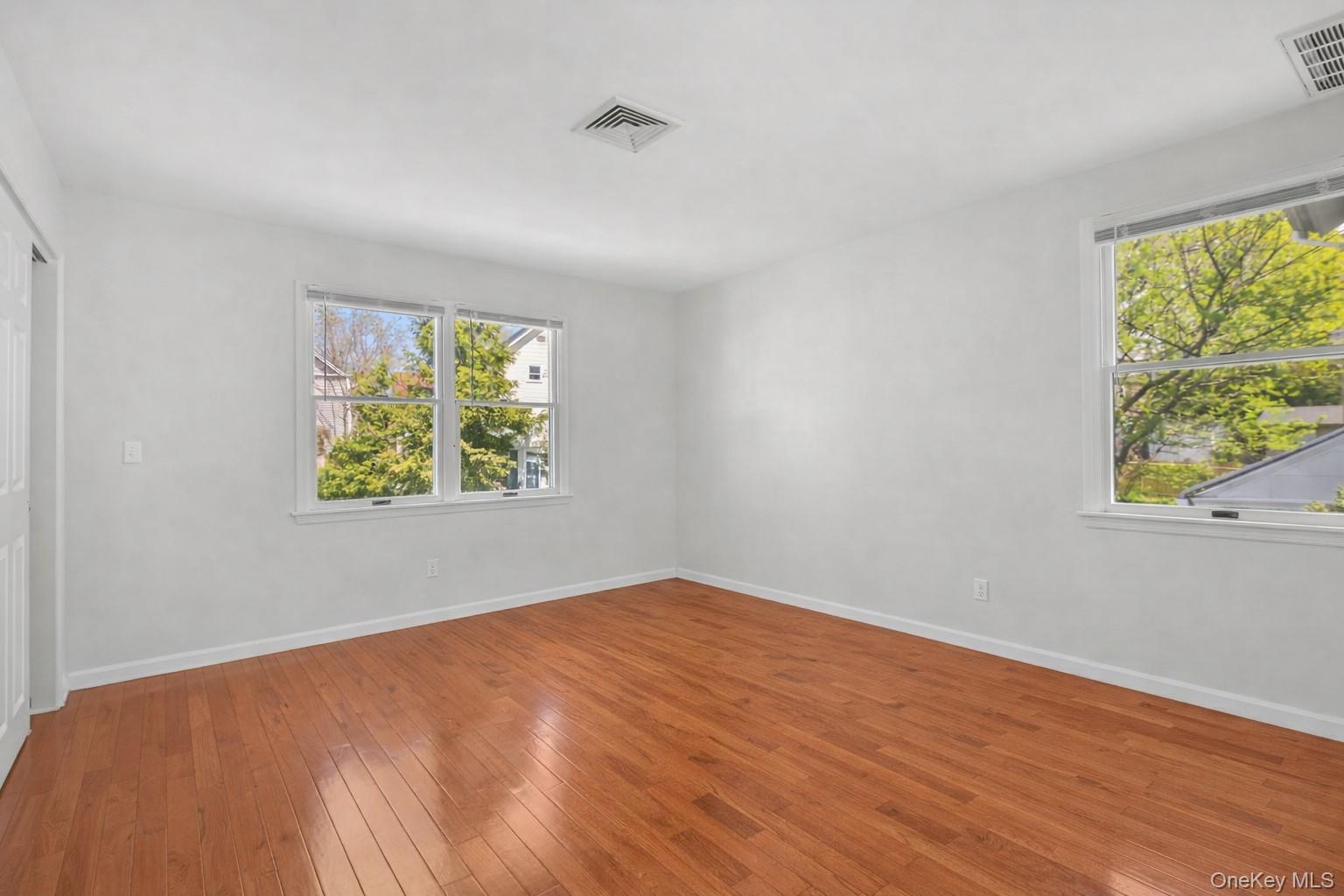 21 W Division Street – For Sale photo 12