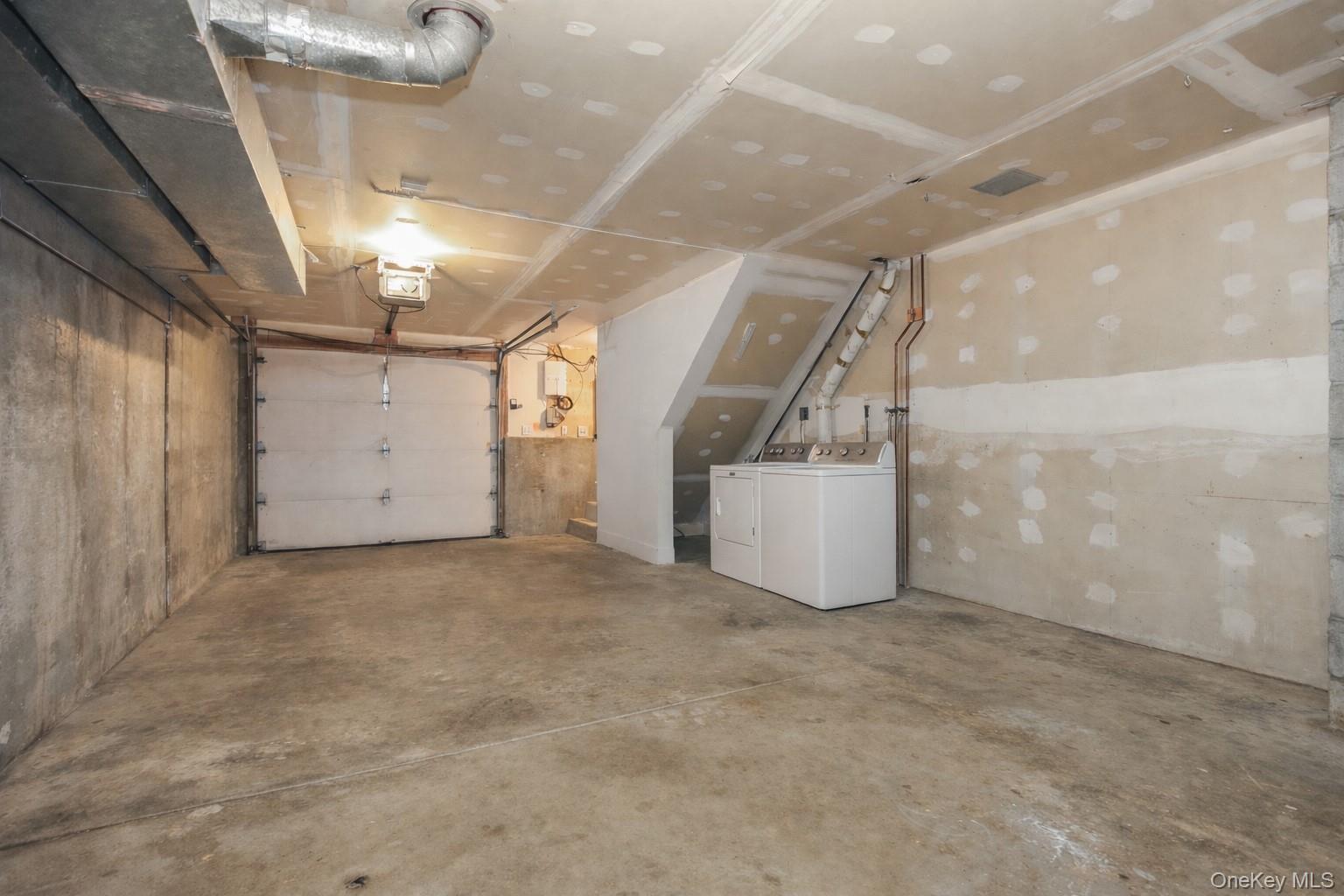 21 W Division Street – For Sale photo 18