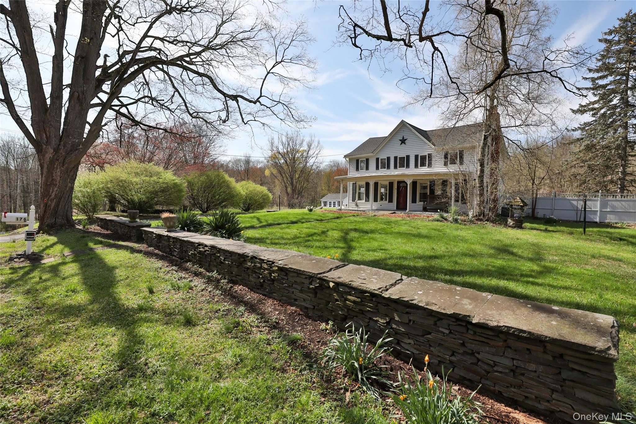 176 Williams Road – For Sale