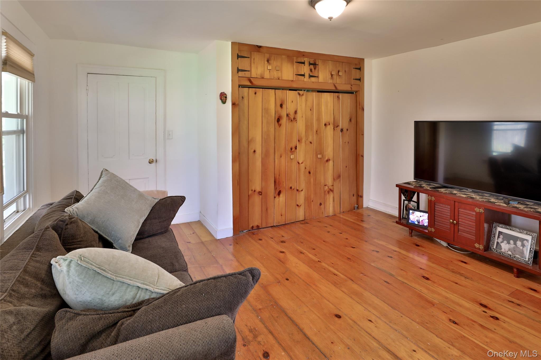 176 Williams Road – For Sale photo 17