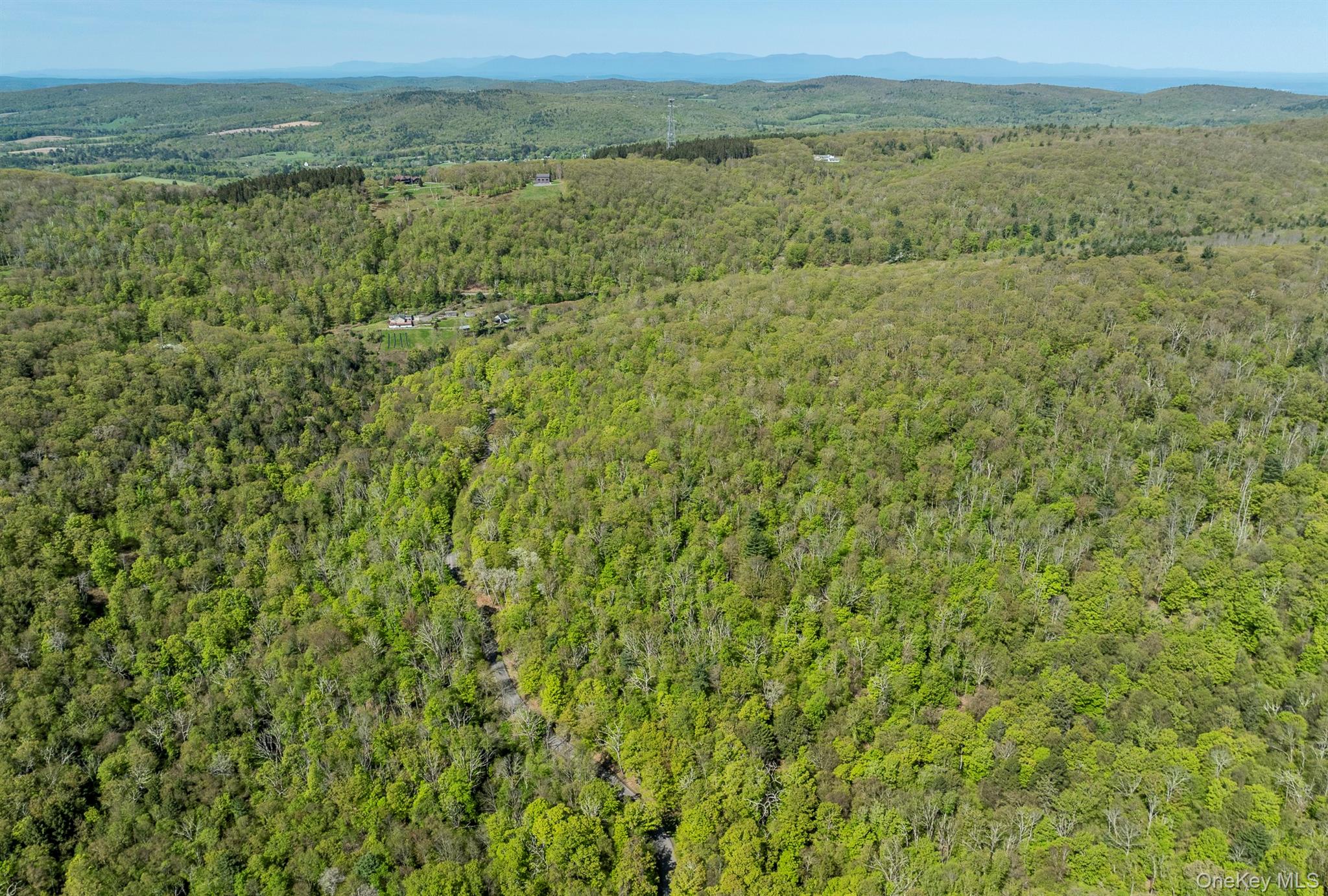 Overlook Drive – For Sale photo 17