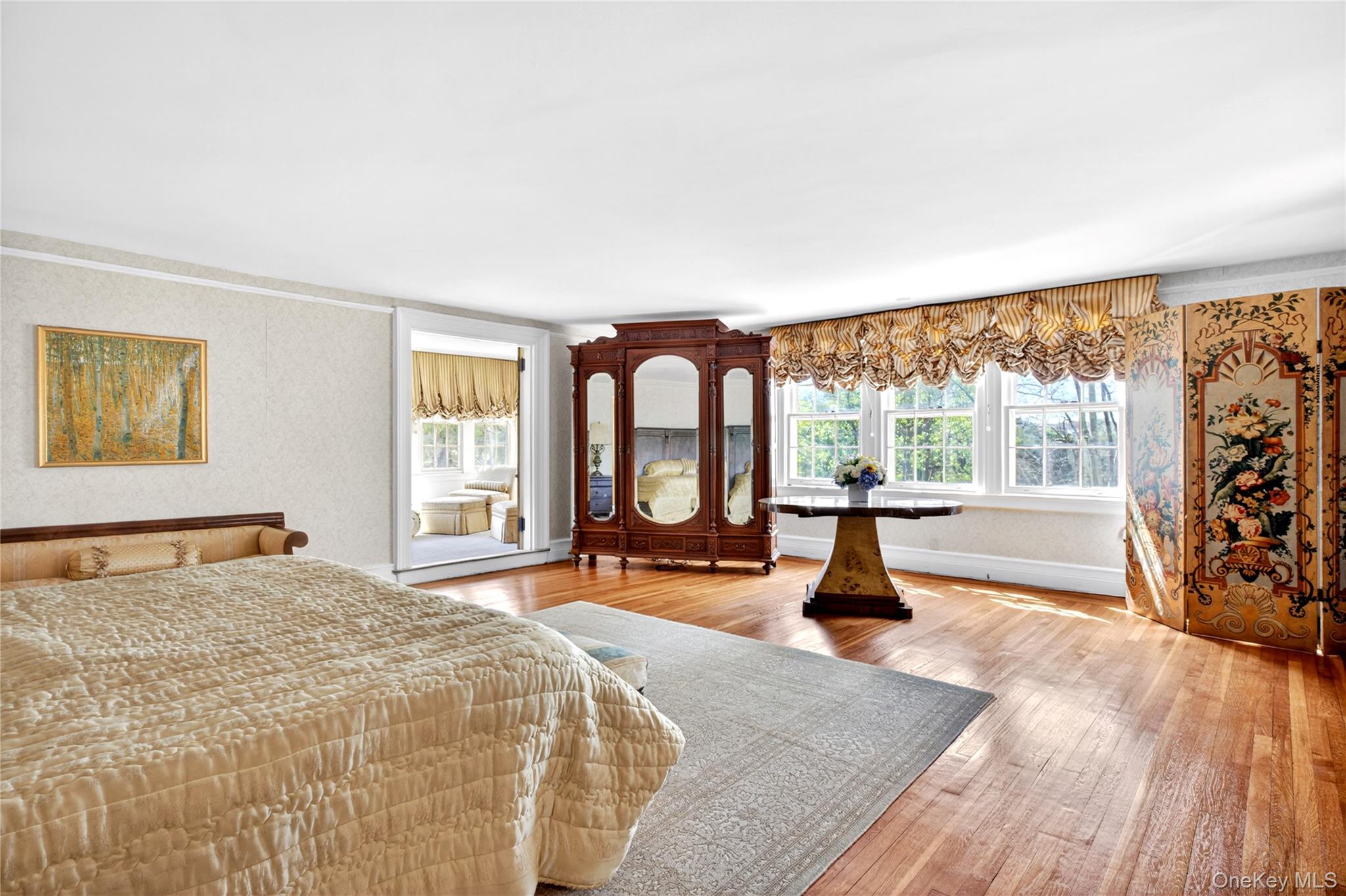 25 West Drive – For Sale photo 24