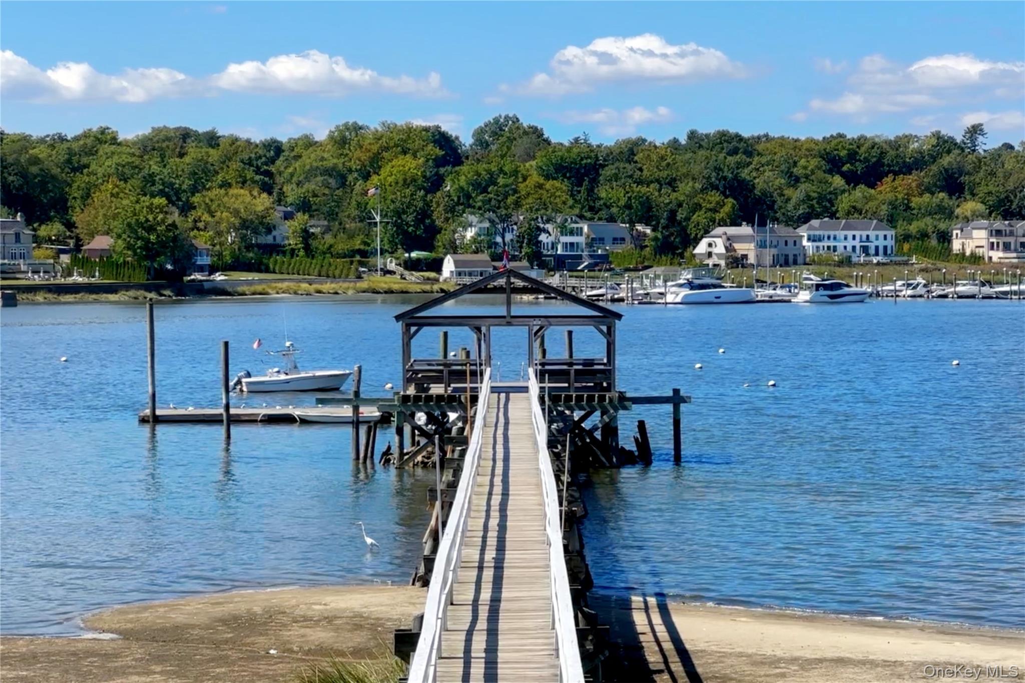 25 West Drive – For Sale photo 47