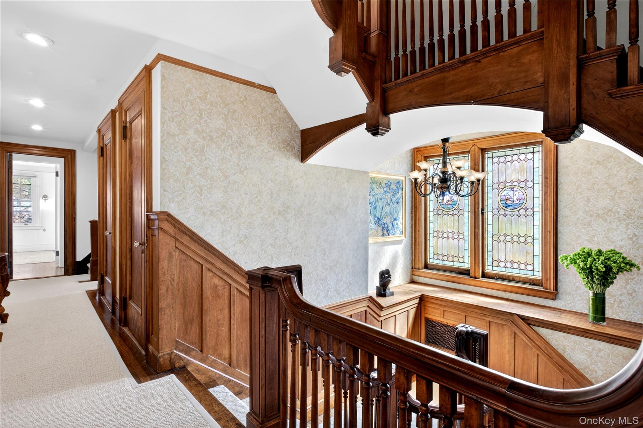 25 West Drive – For Sale photo 22