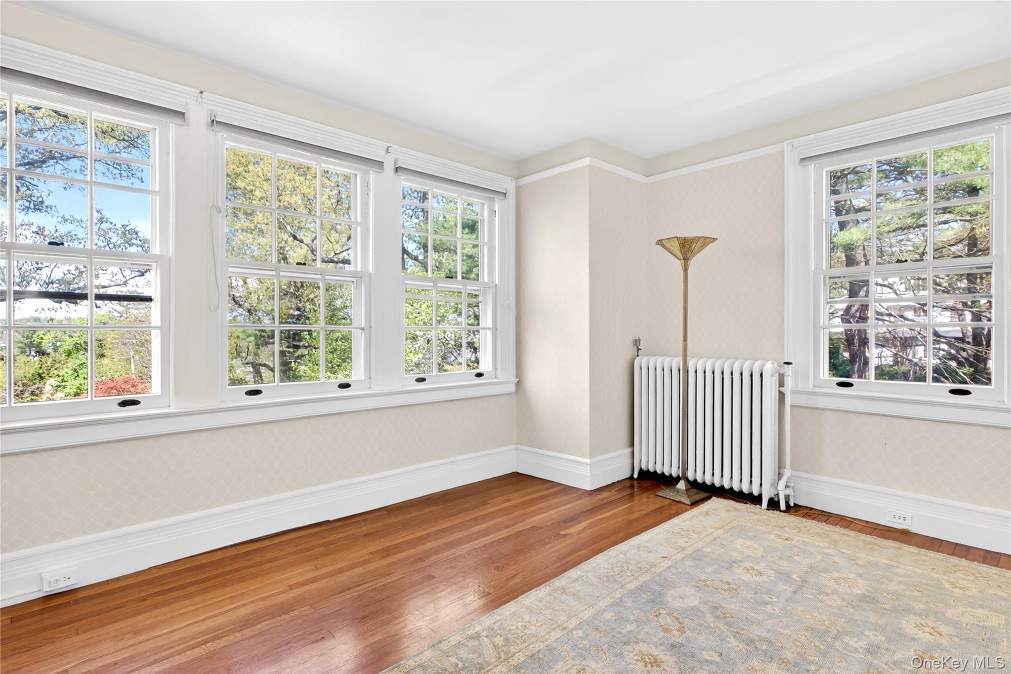 25 West Drive – For Sale photo 32