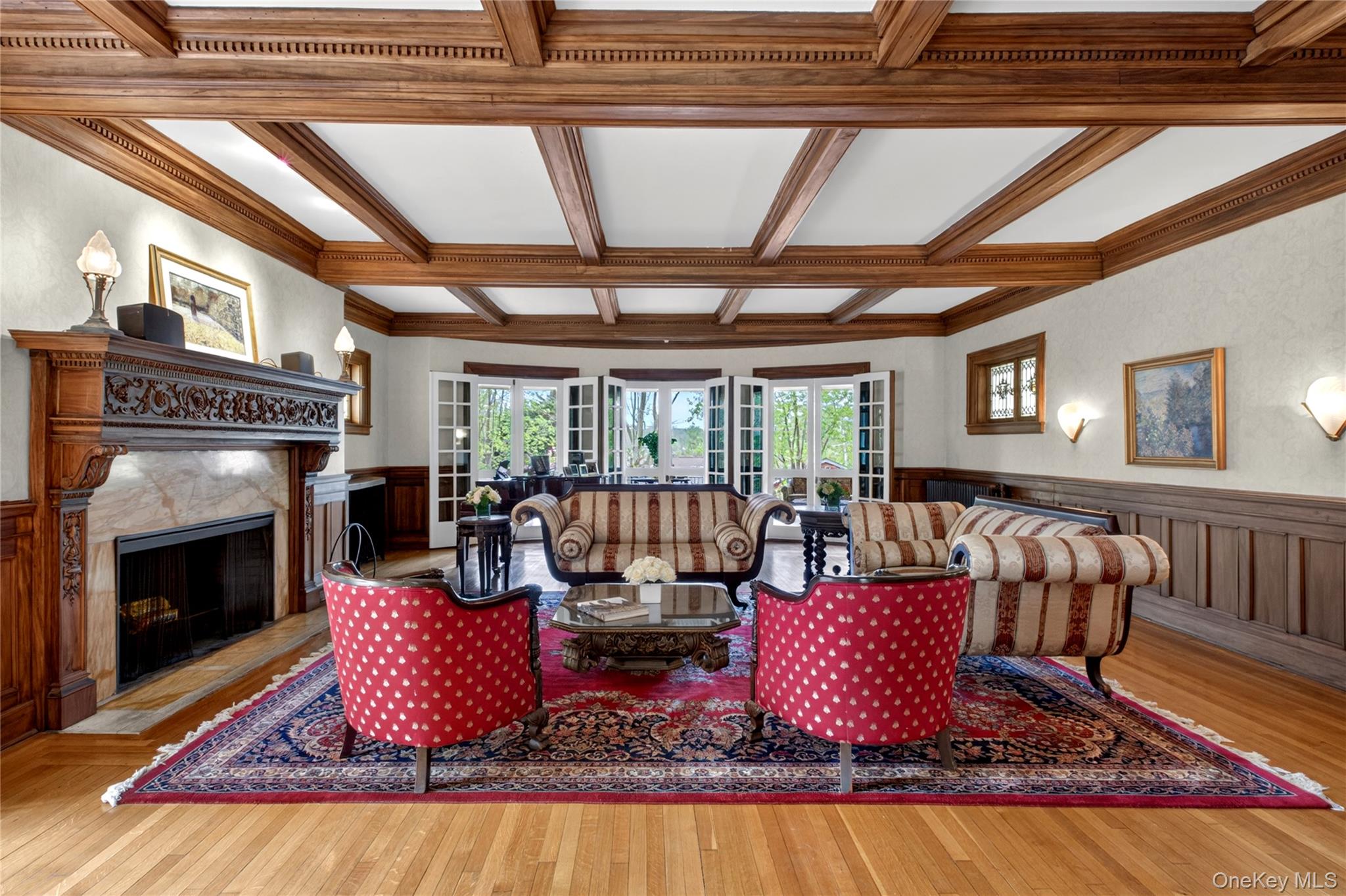 25 West Drive – For Sale photo 12