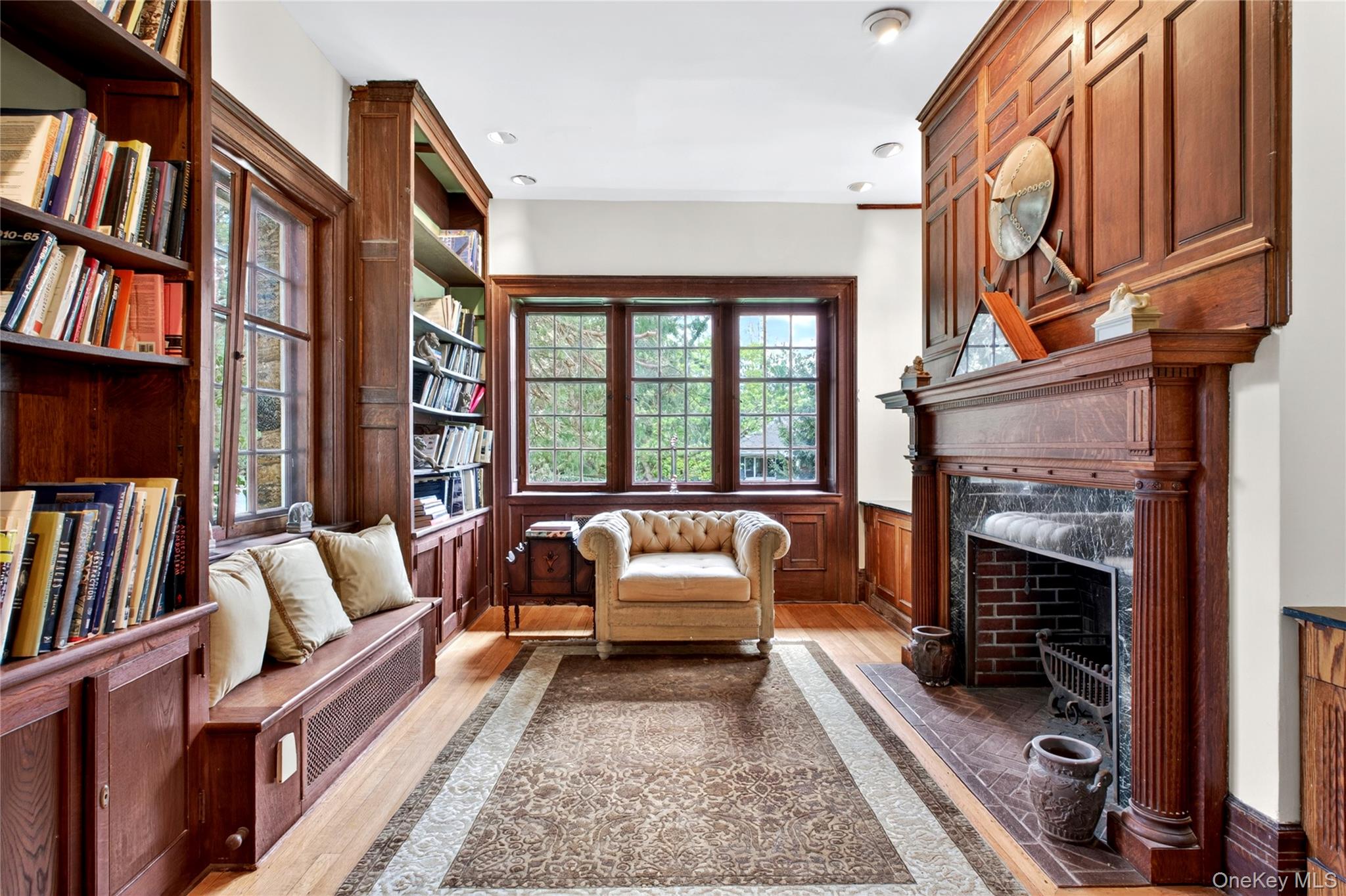 25 West Drive – For Sale photo 10