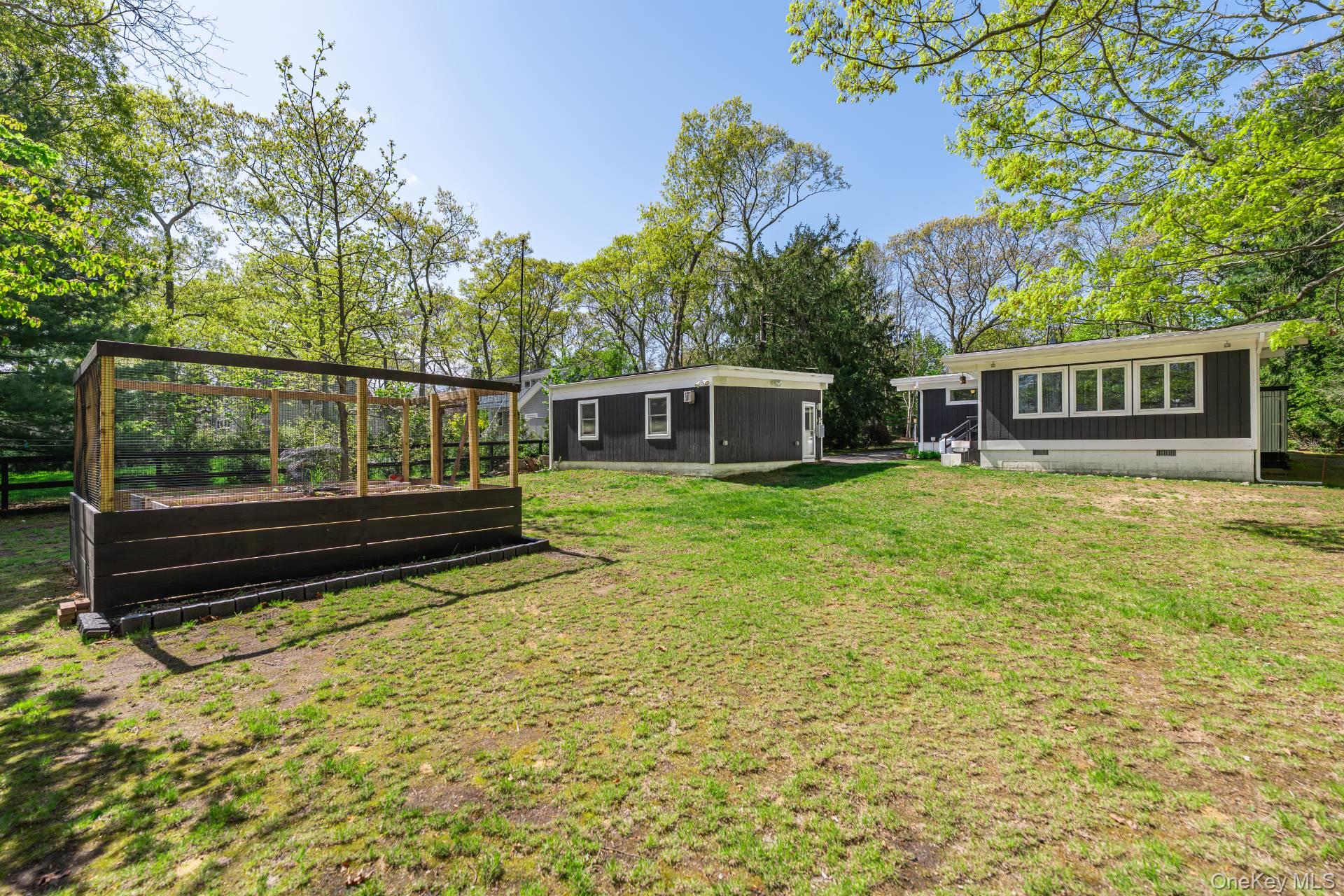 865 Track Avenue – For Sale photo 17