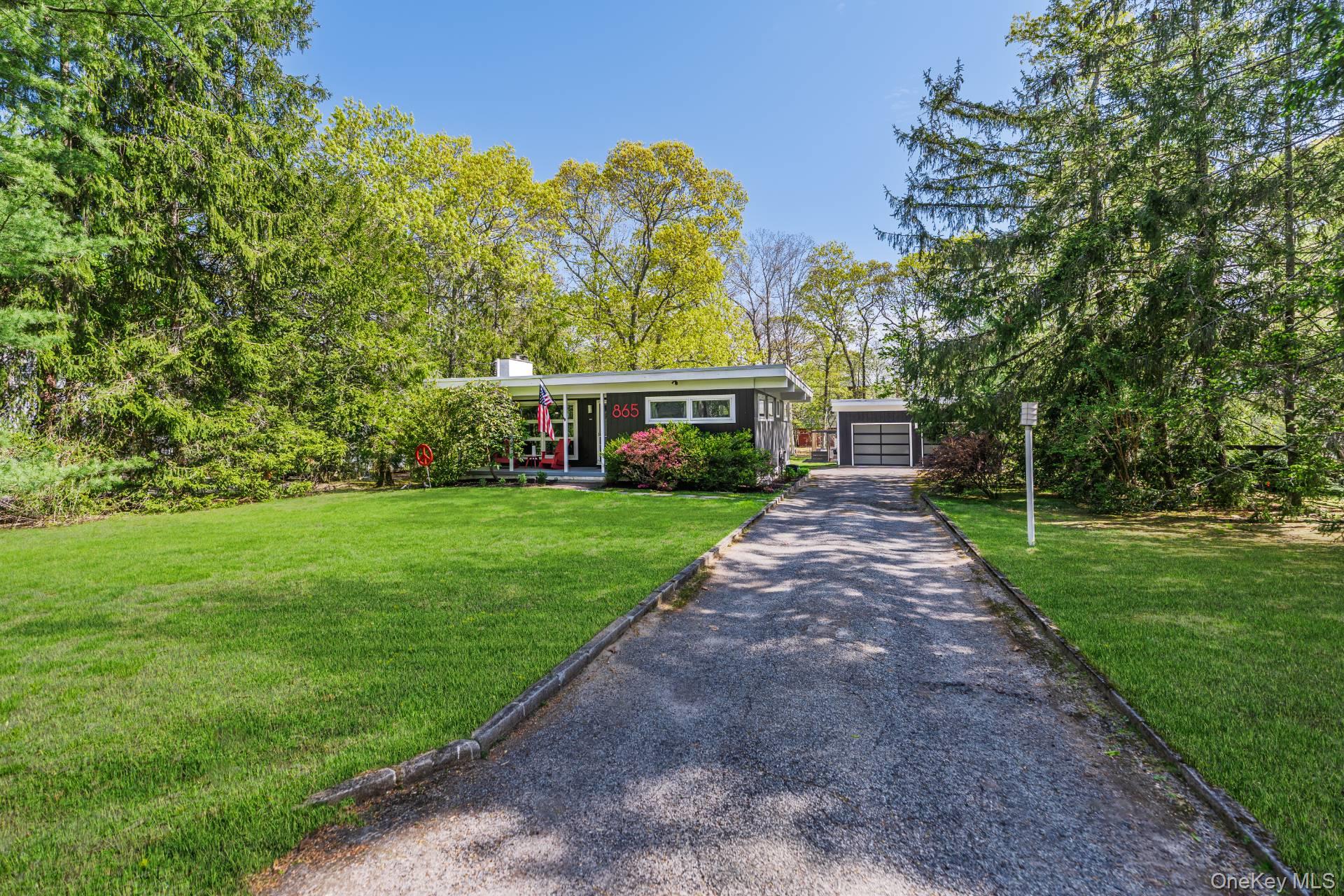 865 Track Avenue – For Sale photo 14