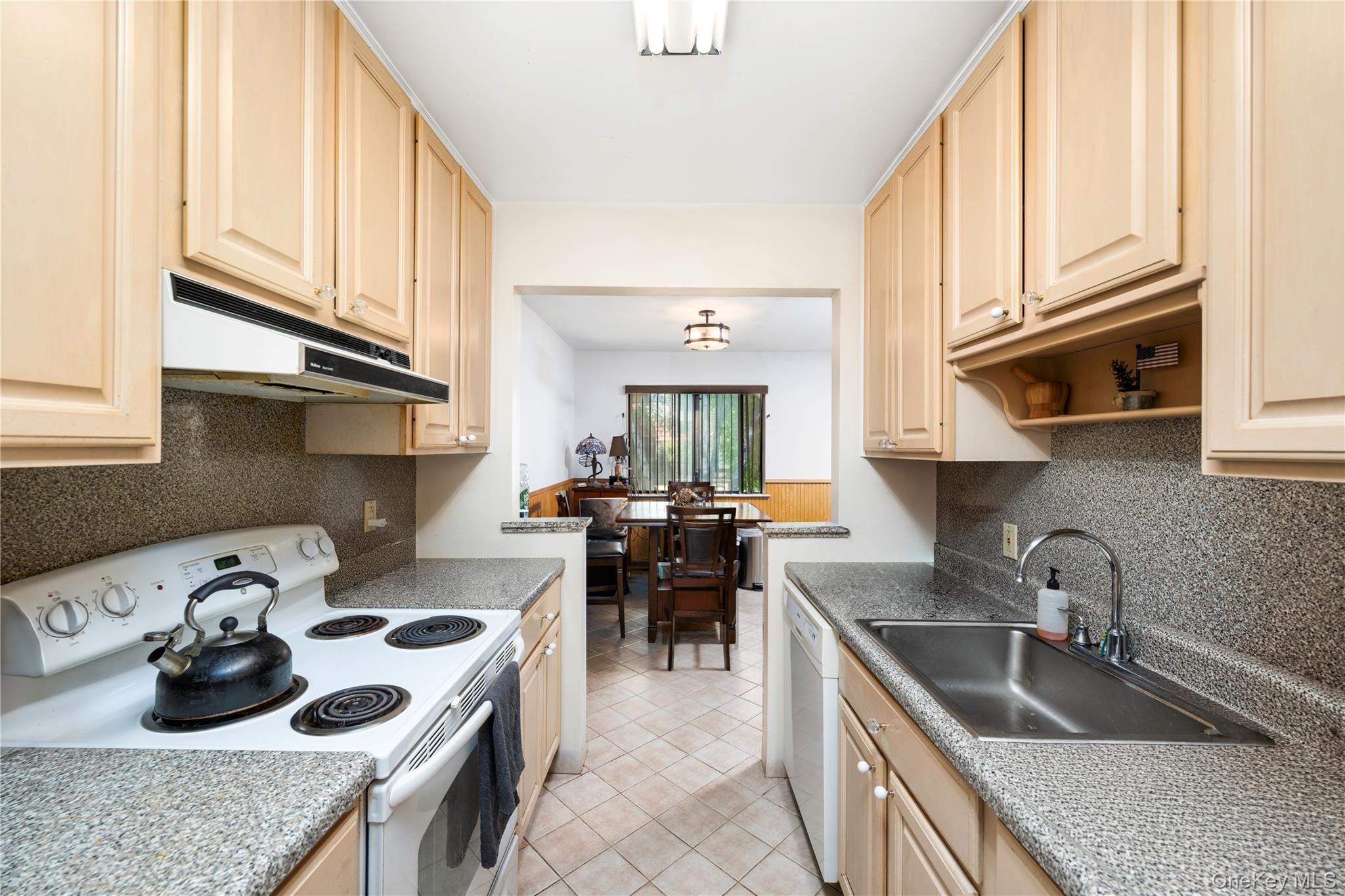 7 Loudon Drive, Unit 8 photo 5