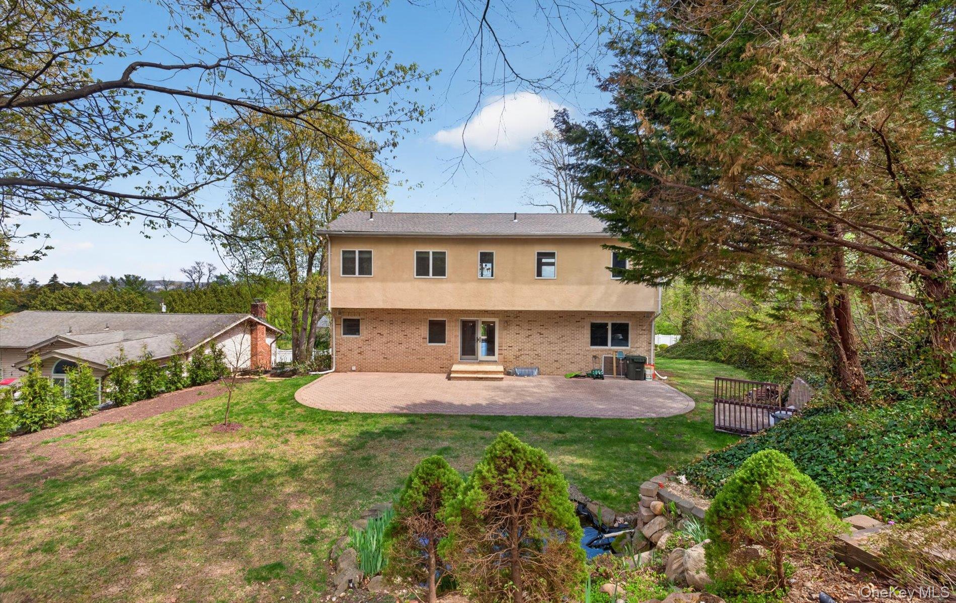 16 E Slope Road – For Sale photo 39