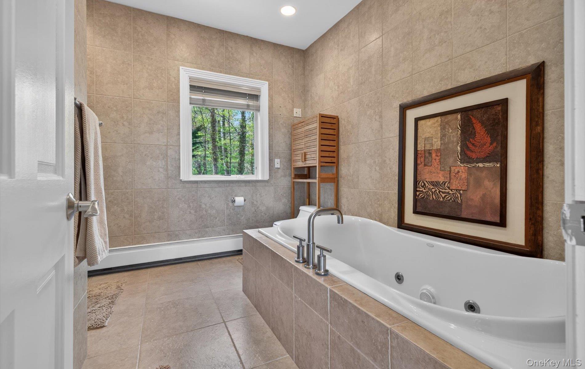 16 E Slope Road – For Sale photo 29