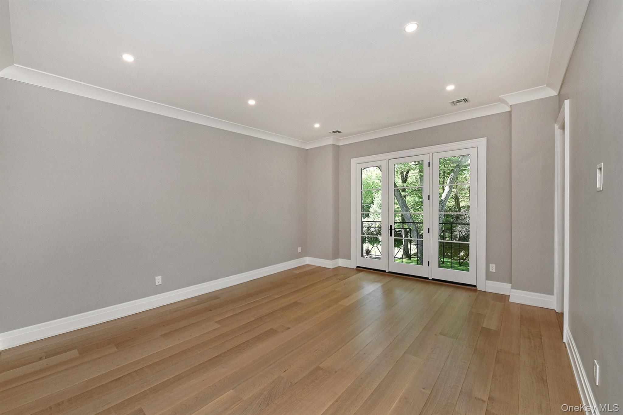 20 Knollwood Road – For Sale photo 34