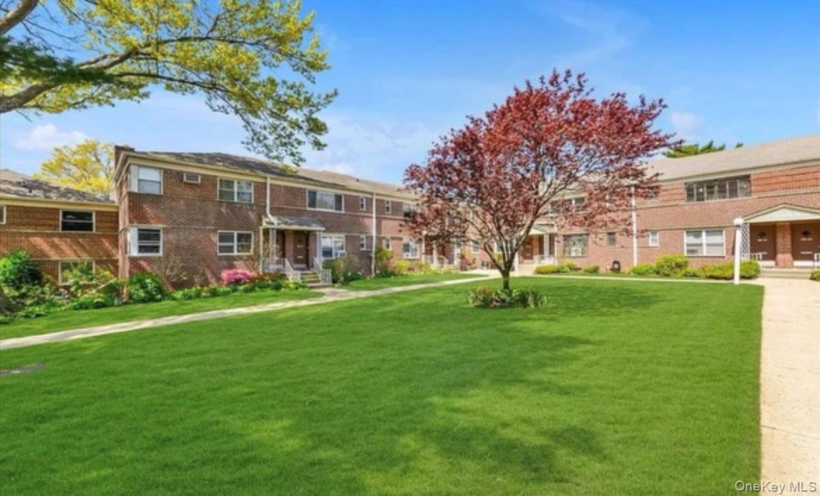 19811 Dunton Avenue, Unit 2A