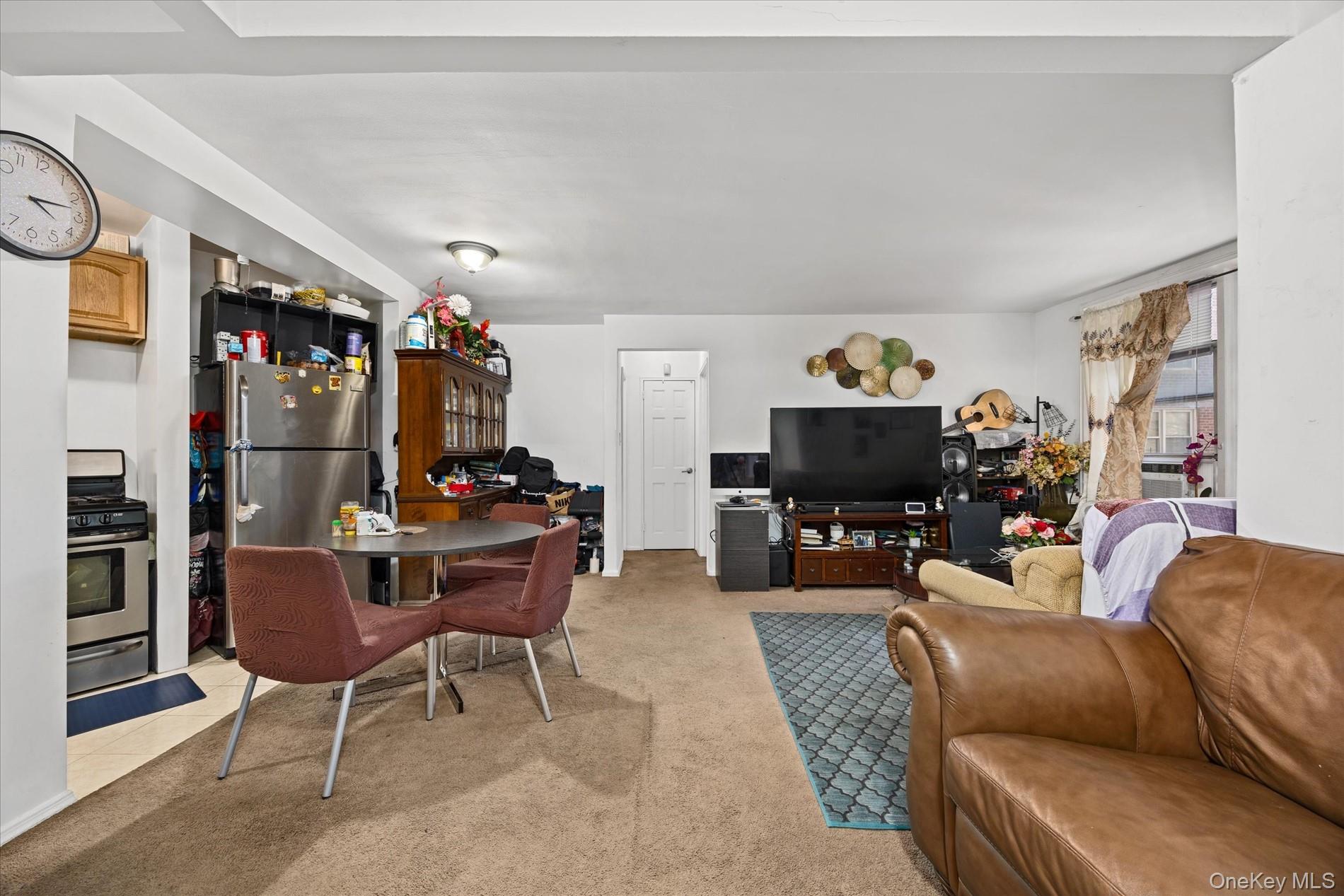 6011 Broadway, Unit 3A photo 2