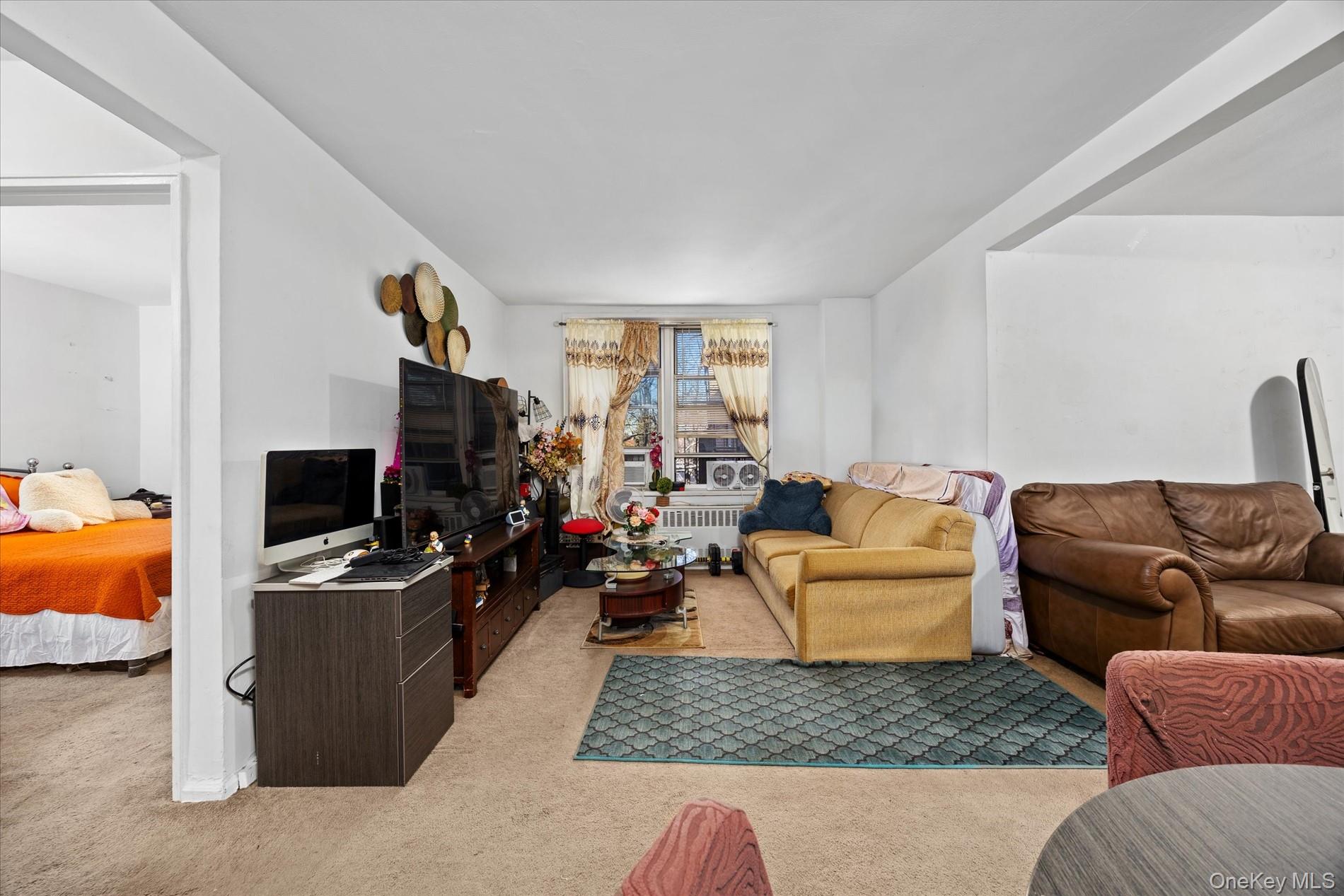 6011 Broadway, Unit 3A photo 3