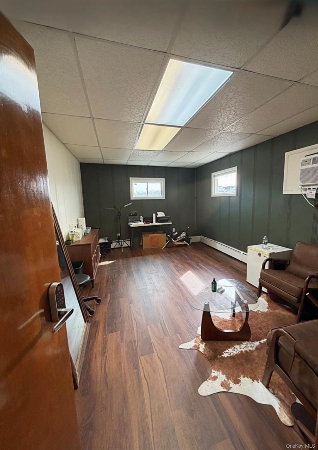 64 Gleneida Avenue, Unit SINGLE OFF photo 2