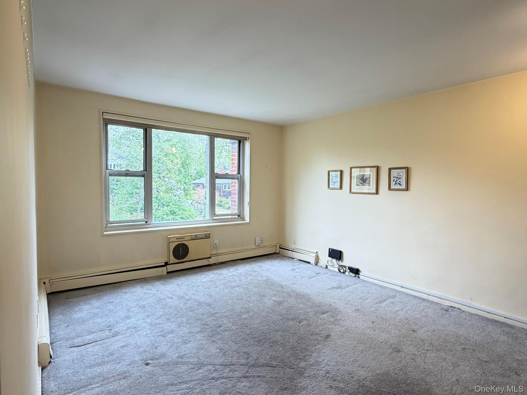 185 S Middle Neck Road, Unit 3G photo 3